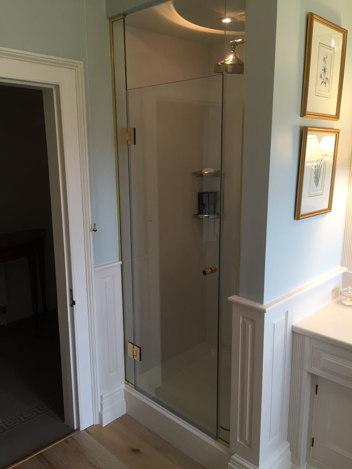 toughened glass shower screen