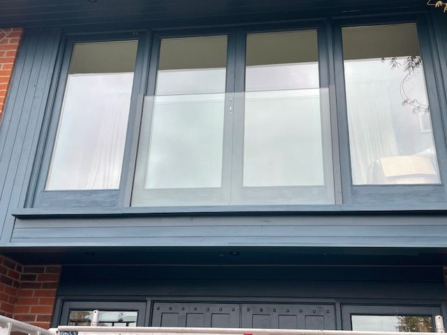Oxfordshire Oxford Juliet balcony toughen laminated safety glass 