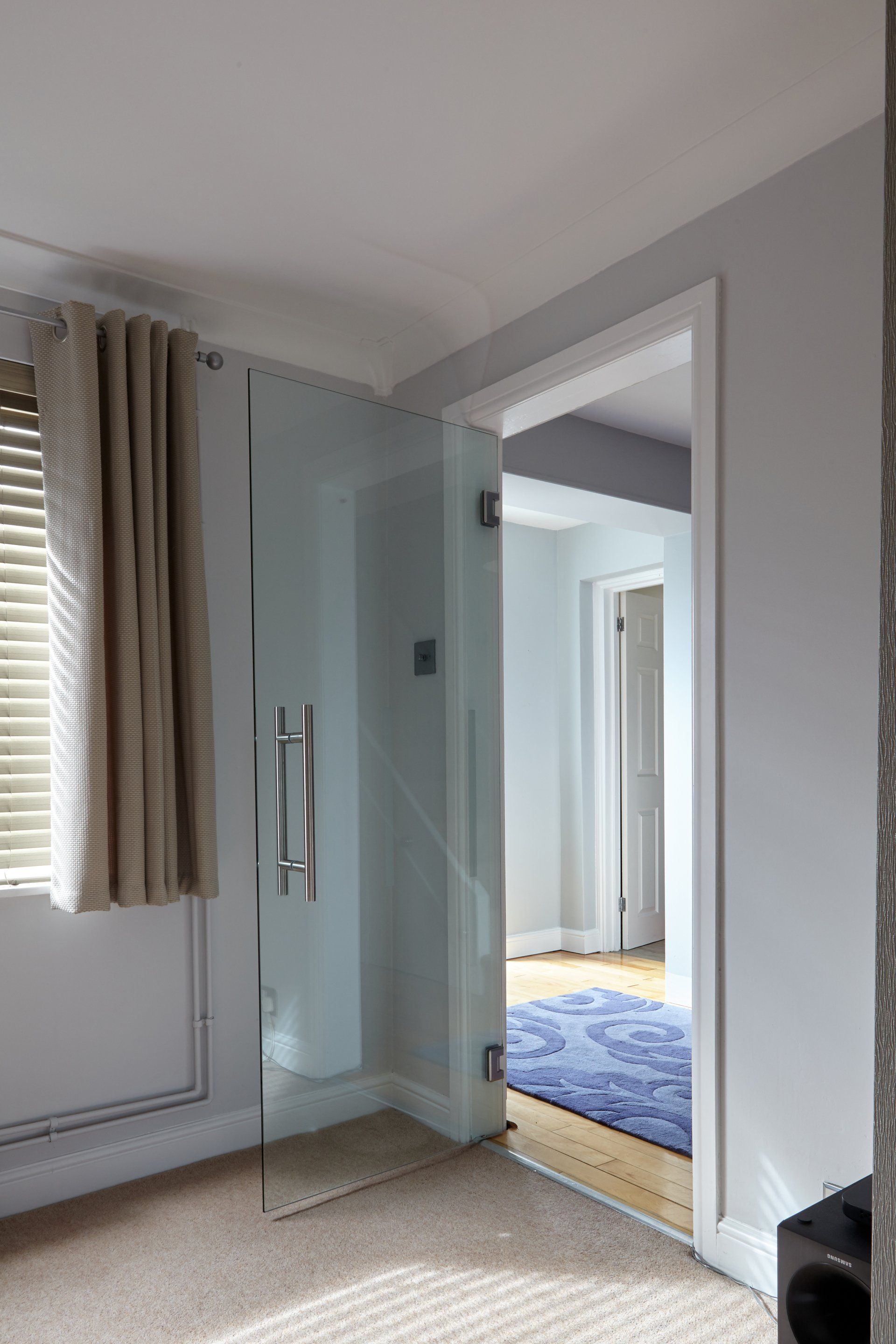 clear toughened glass door