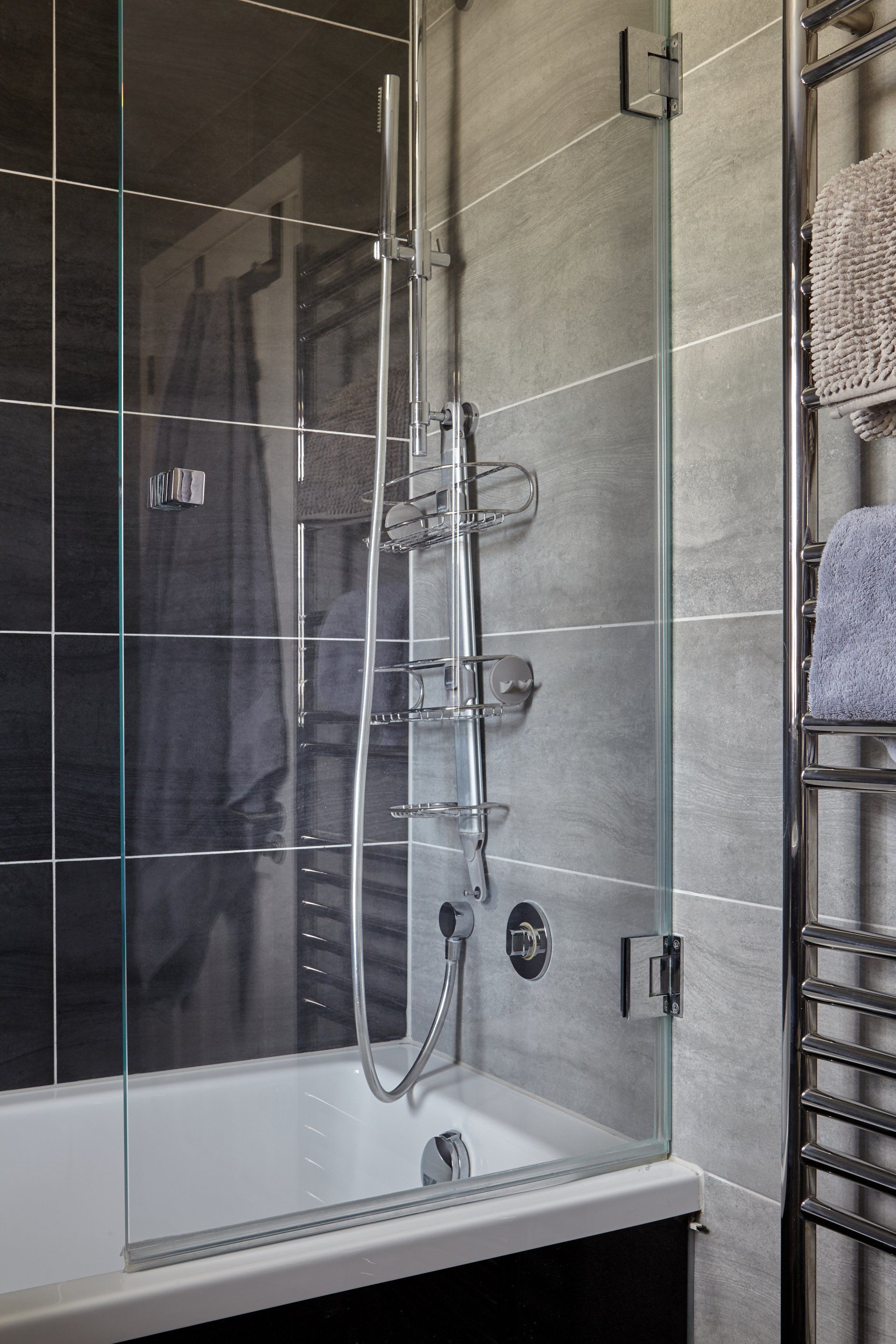 10mm toughened safety glass bath screen