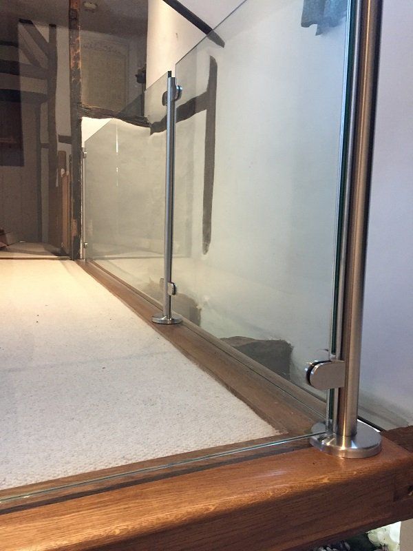 toughen glass balustrade