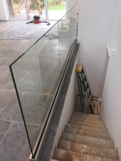 toughened glass balustrade