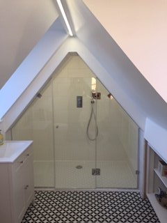 toughened glass shower screens