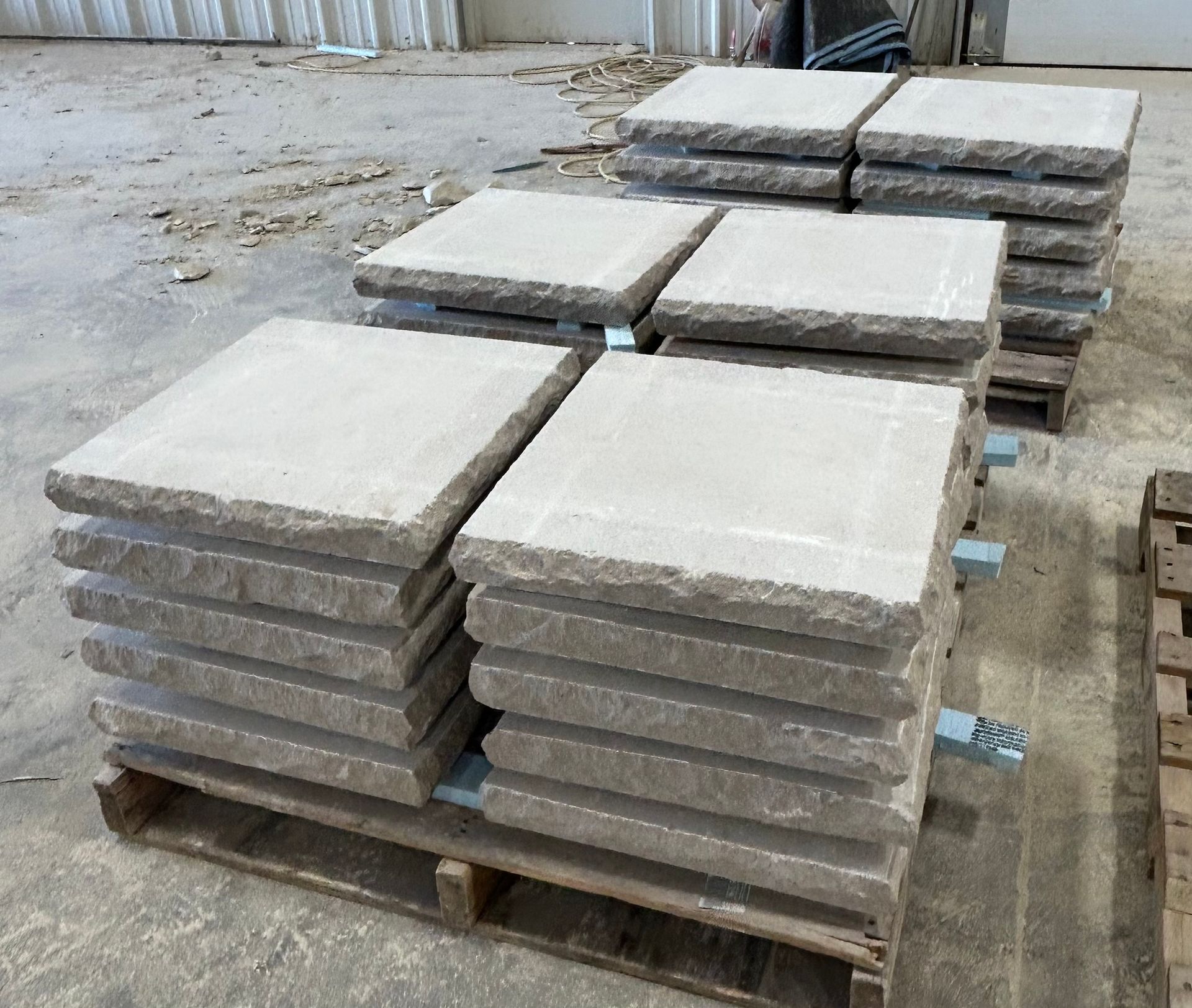 Cottonwood Limestone Caps at Silverdale Quality Stone