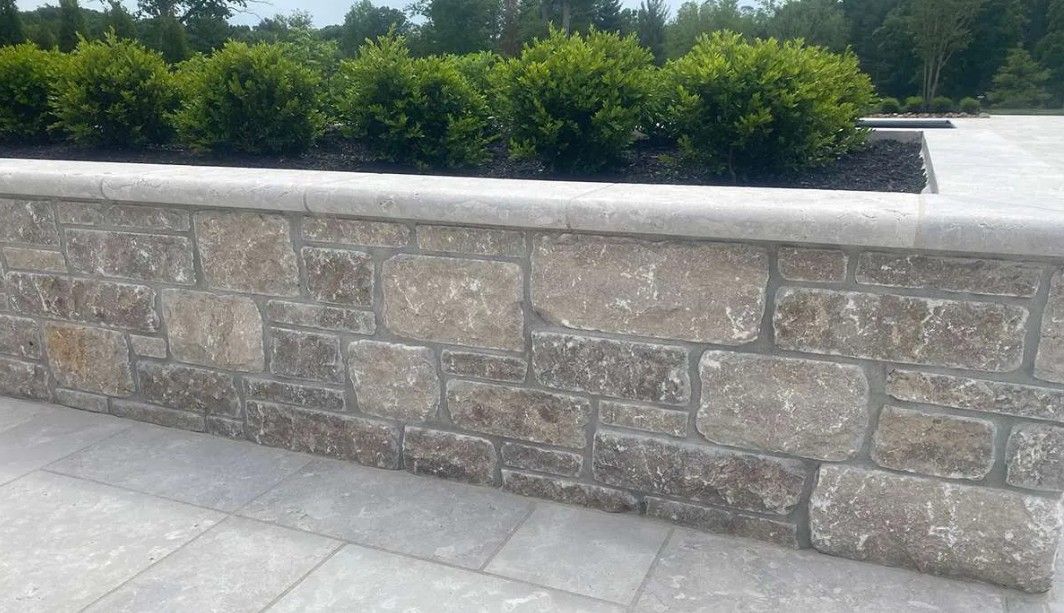 Hickory Dimensional Tumbled Veneer