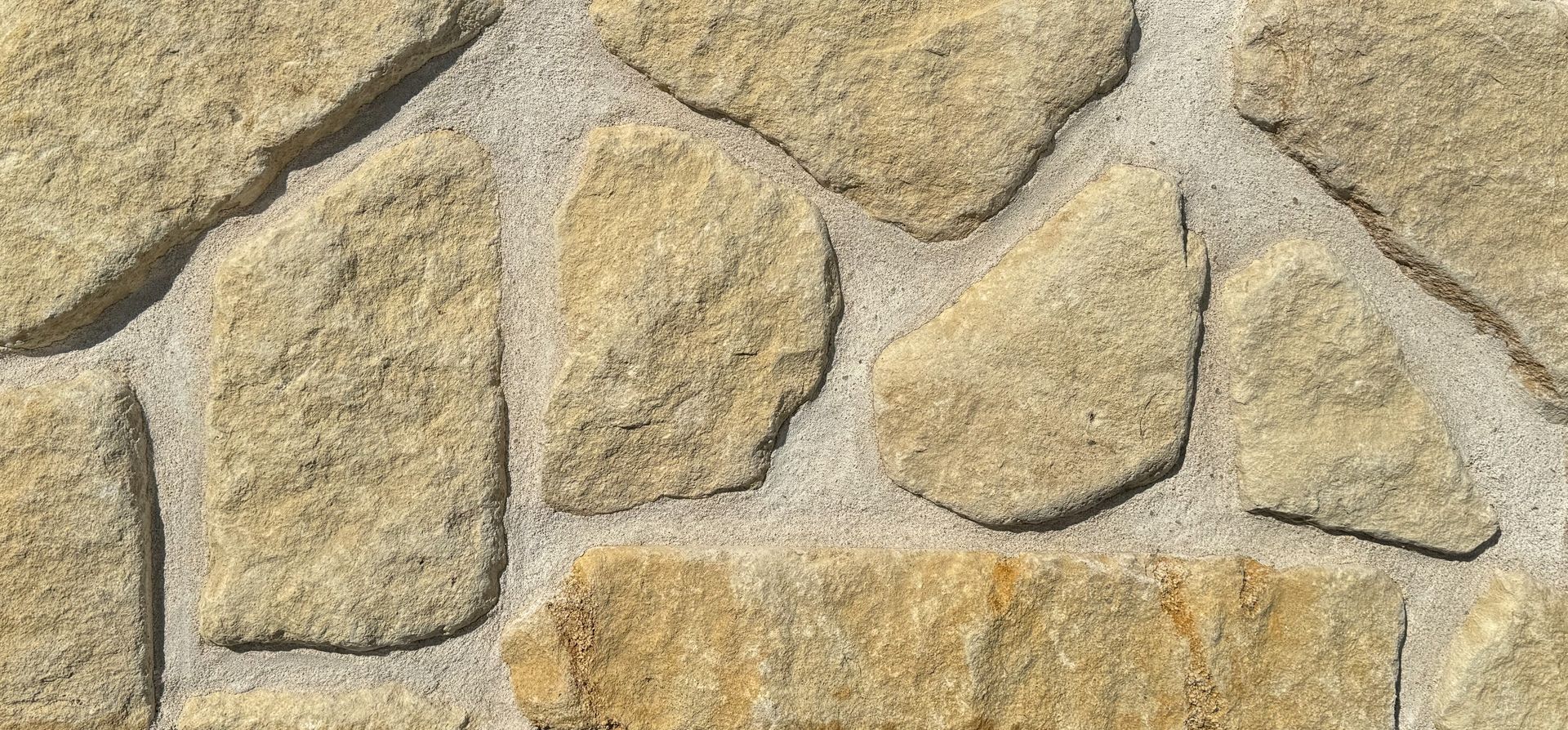 Silverdale Web Wall Tumbled Veneer Sample Board at Silverdale Quality Stone