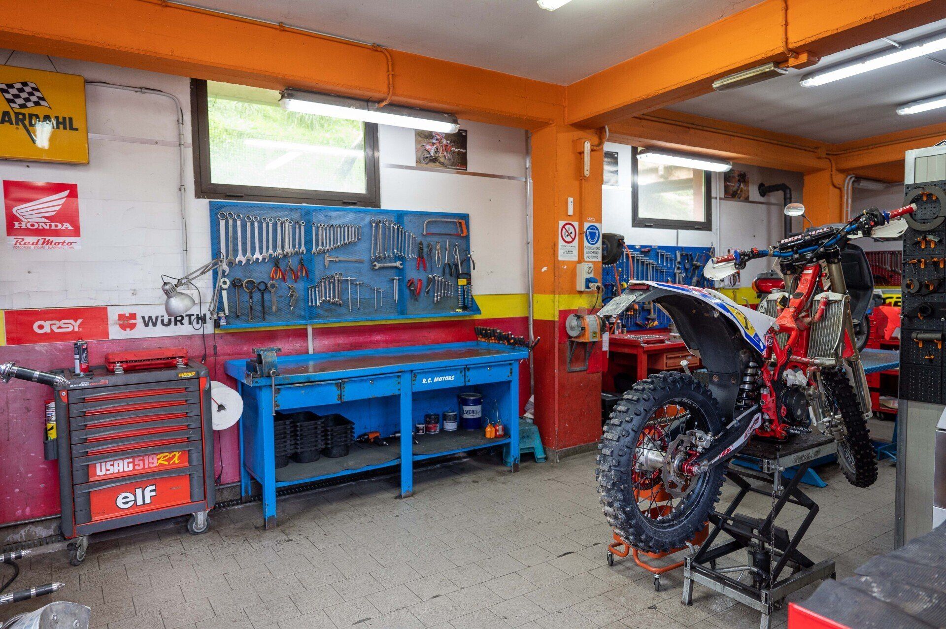 banco officina autorizzata piaggio