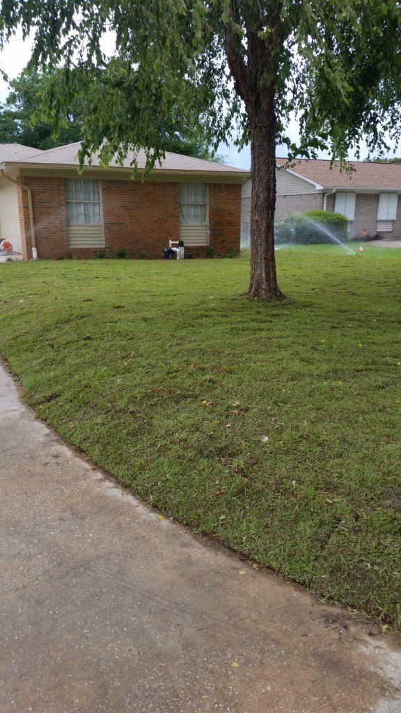 After Lawn Maintenance — Destin, FL — Terry’s Landscape, Inc.