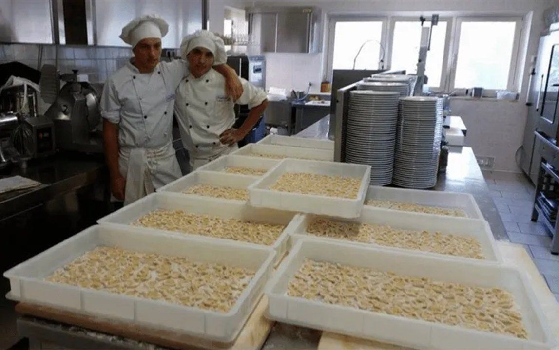 camera con letto matrimoniale