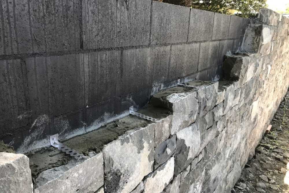 stonemason stone wall