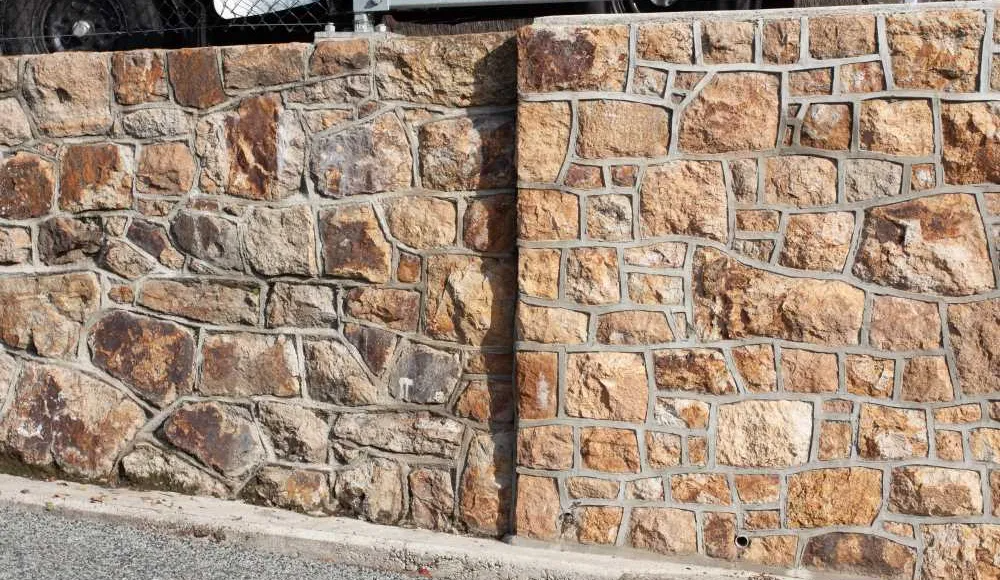 britton terrace wall stone
