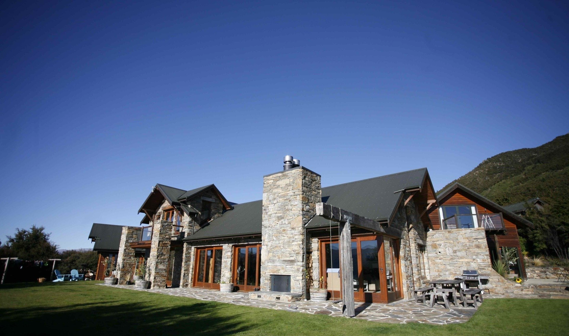 Mt. Maude House project by Southern Stonemasons