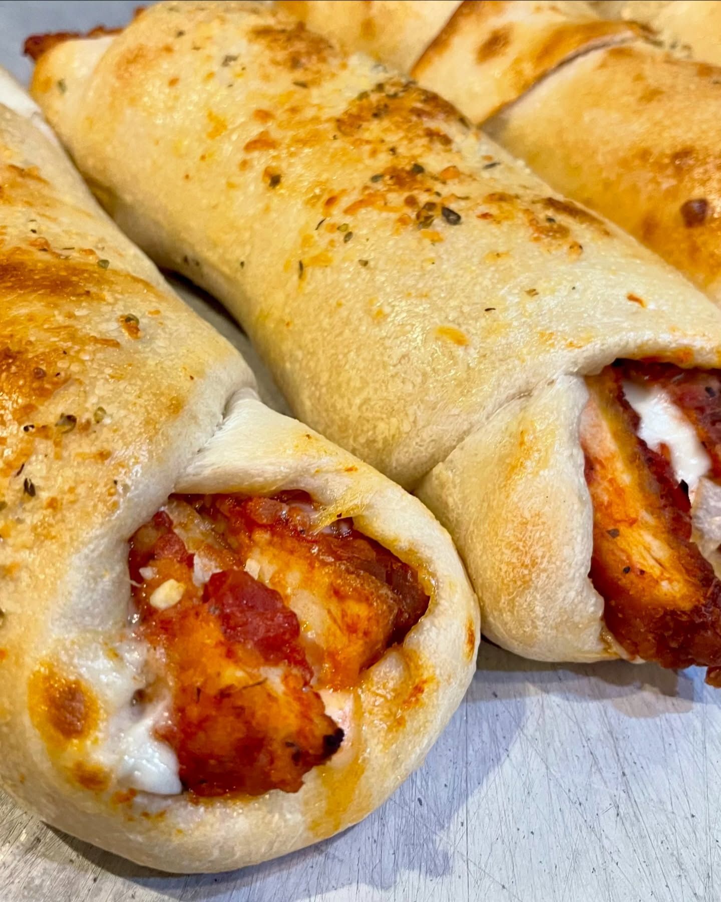 Fresh Chicken Rolls