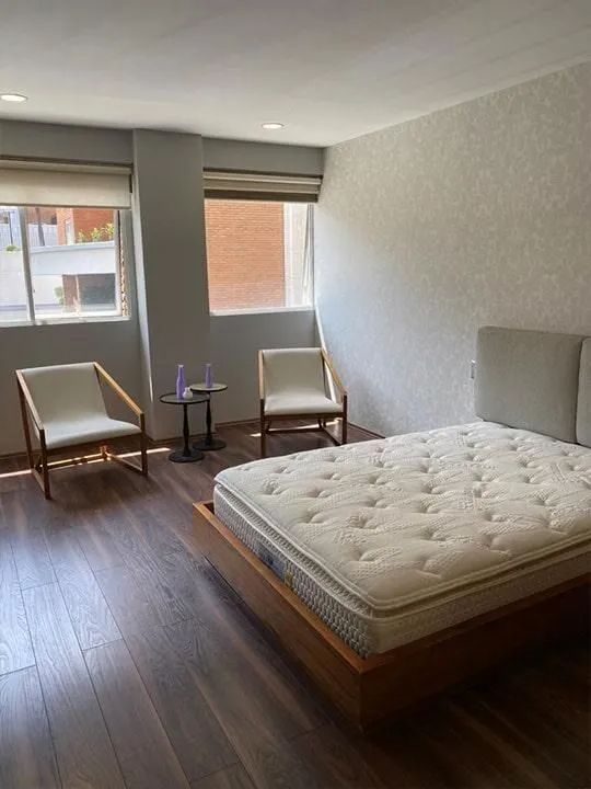 COMPRO USADO GABRIEL MENA