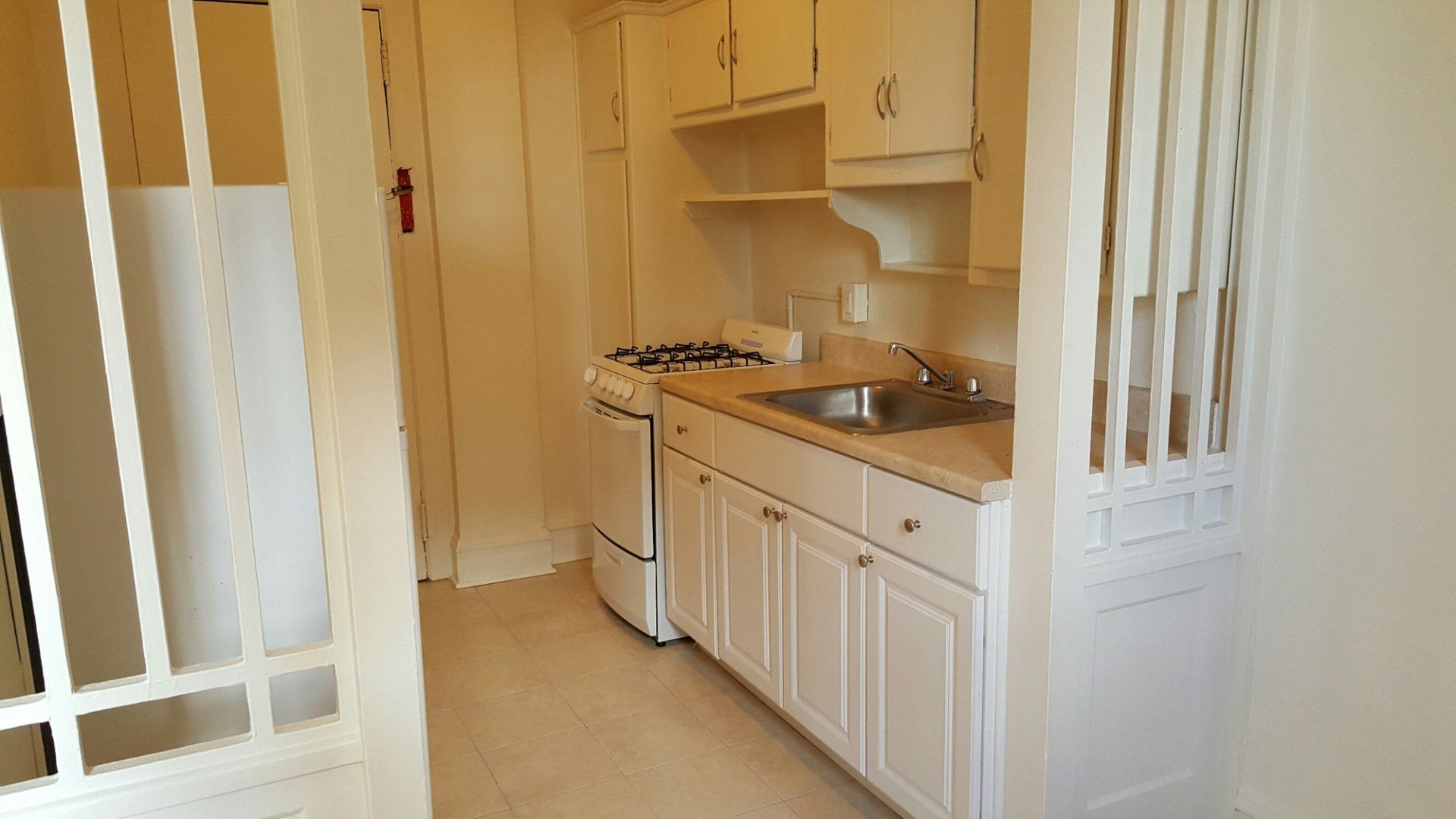 Kitchen | Wyman Towers