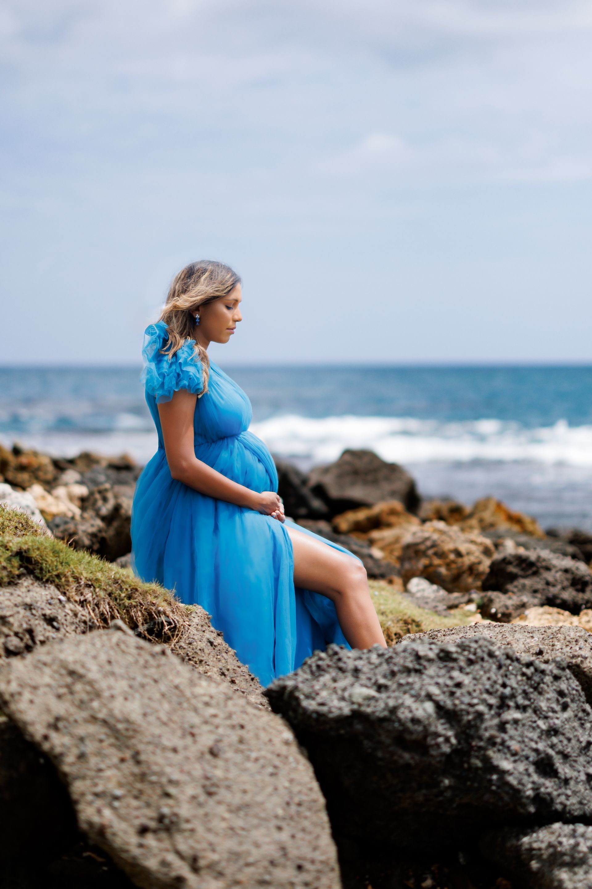 Outdoor Maternity Photographer | Maternity Photo Shoot | Outdoor Maternity Photography in New York City | FL Maternity Photographer | Best Maternity Photographer Orlando FL | Maternity Photo Shoot | Maternity Photography in New York City | Family Maternity Photo Shoot Beach | NY Outdoor Beach Maternity Photography | Family Shoot | Maternity Photo Shoot | NY Outdoor Beach Maternity Photography