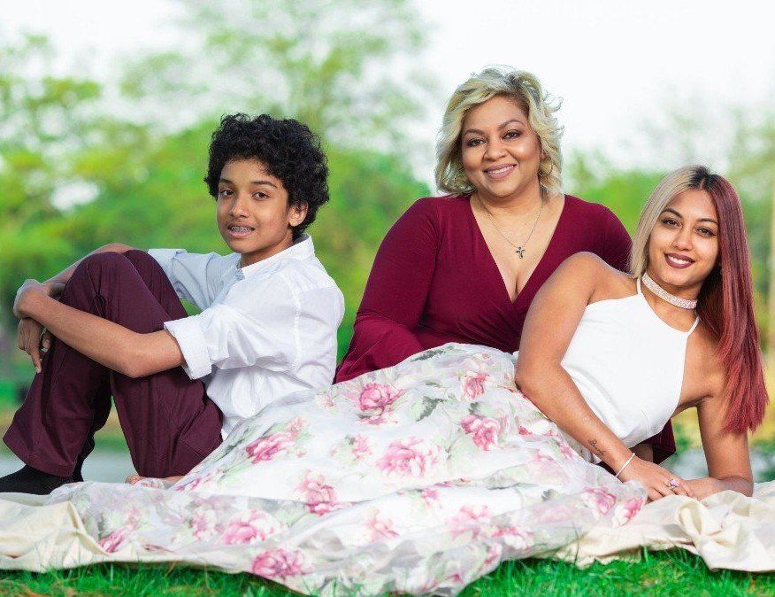 Long Island NYC Family Photographer | Outdoor Family Photo Shoot | Family Photos by Park | family photography nyc