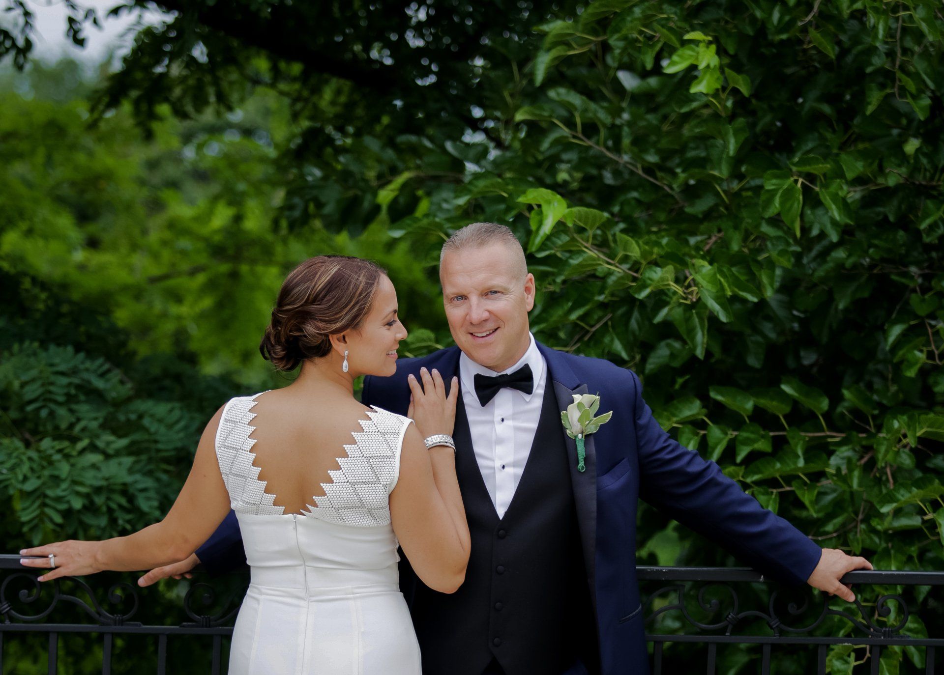 Best Wedding Photographer in NYC | Wedding Poses | Wedding Photos | Long Island NY Wedding Photographer