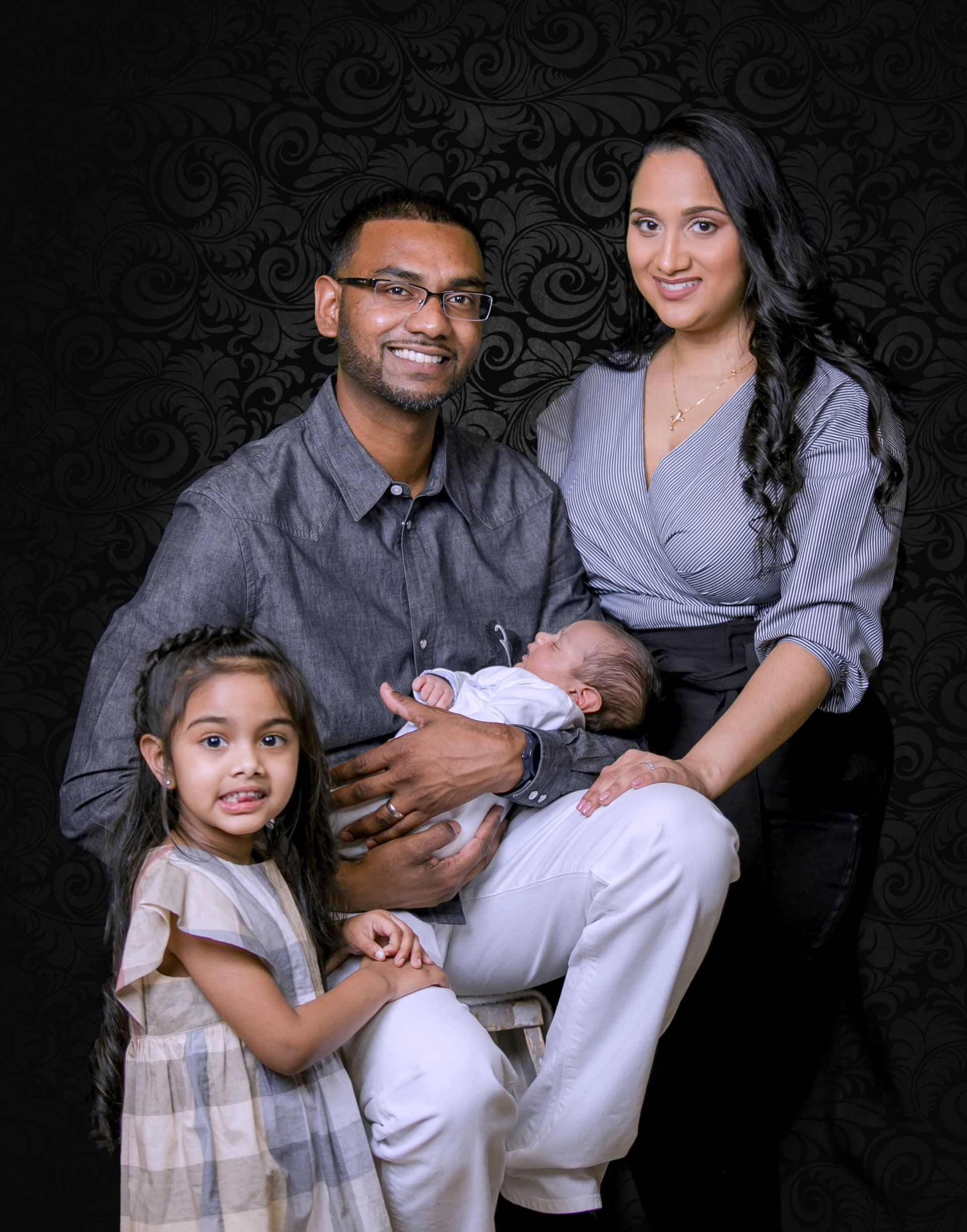 Newborn Photography | NY Newborn Photographer | Family Shoot | family photos nyc | family photography nyc