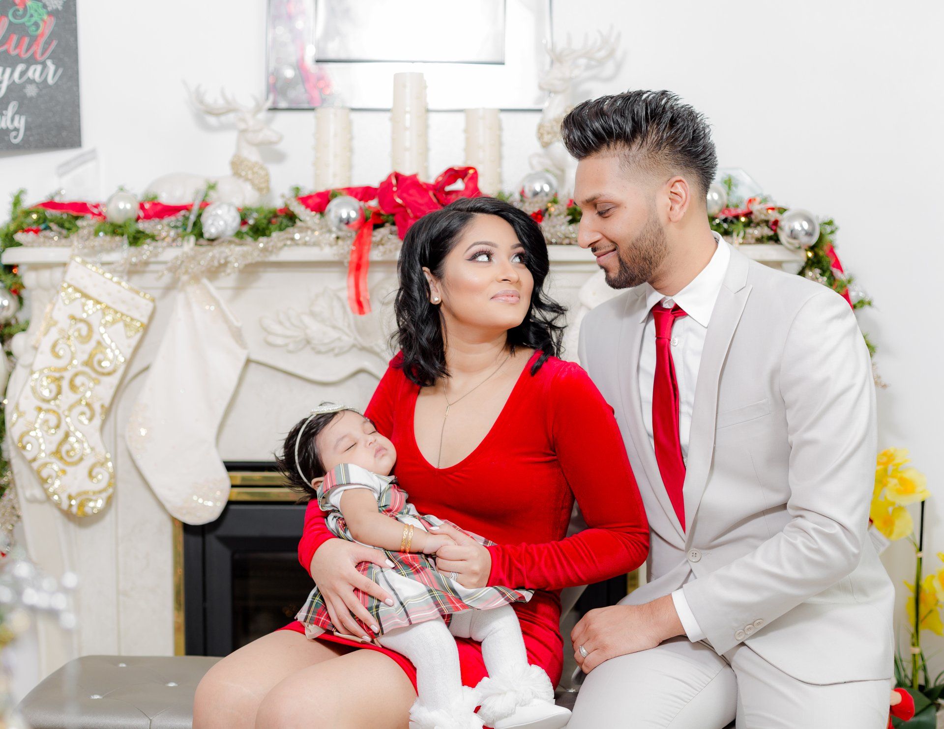 Family Christmas Photos NYC | NY Fun Family Christmas Photos | Cute Unique Family Christmas Photos NY |  Professional Family Christmas Photos | Creative Holiday Family Photos in New York | christmas family photo shoot