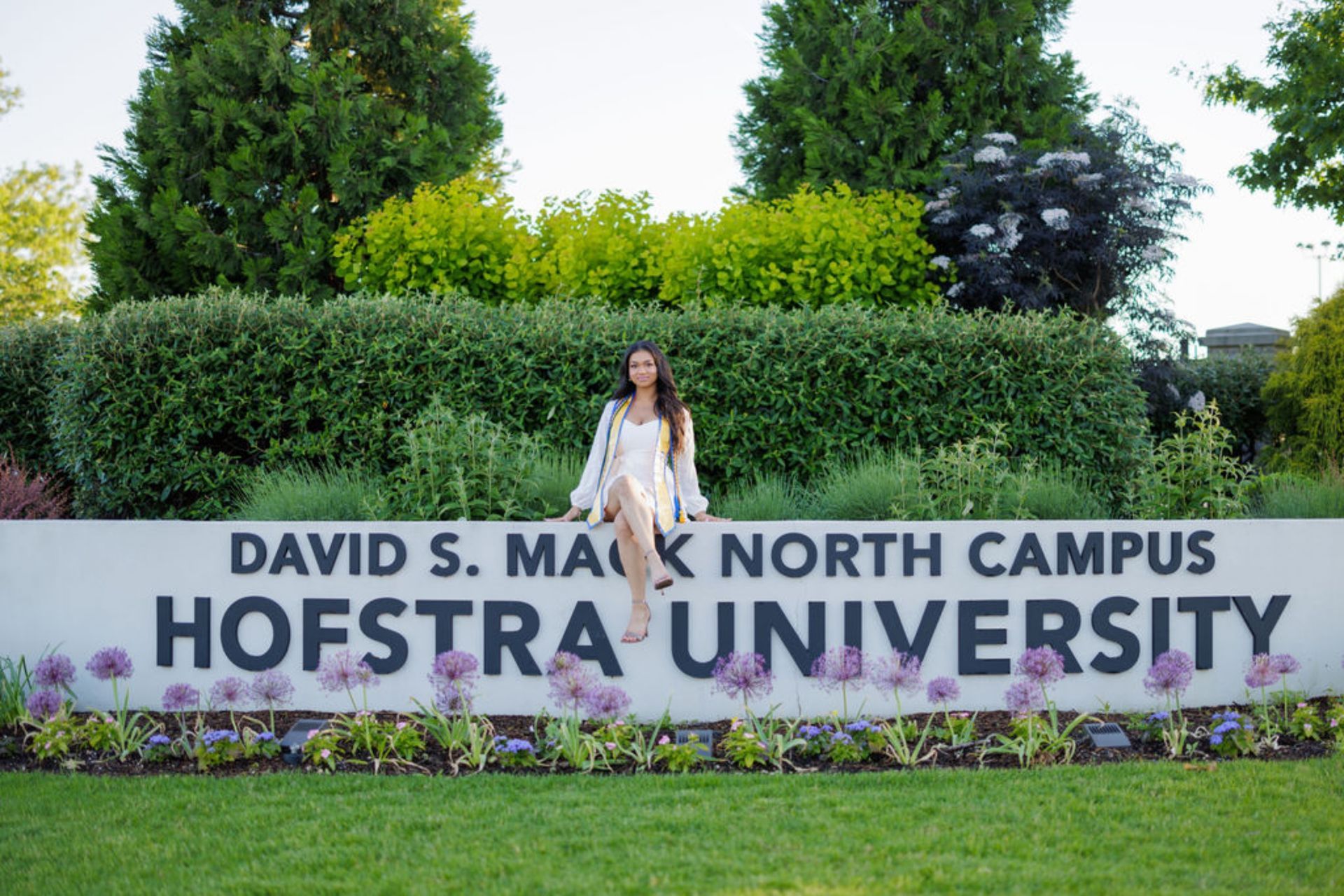 NYC Graduation Photoshoot | NYC Graduation Photographer | NY College Graduation Photos | NYC Graduation Photographer