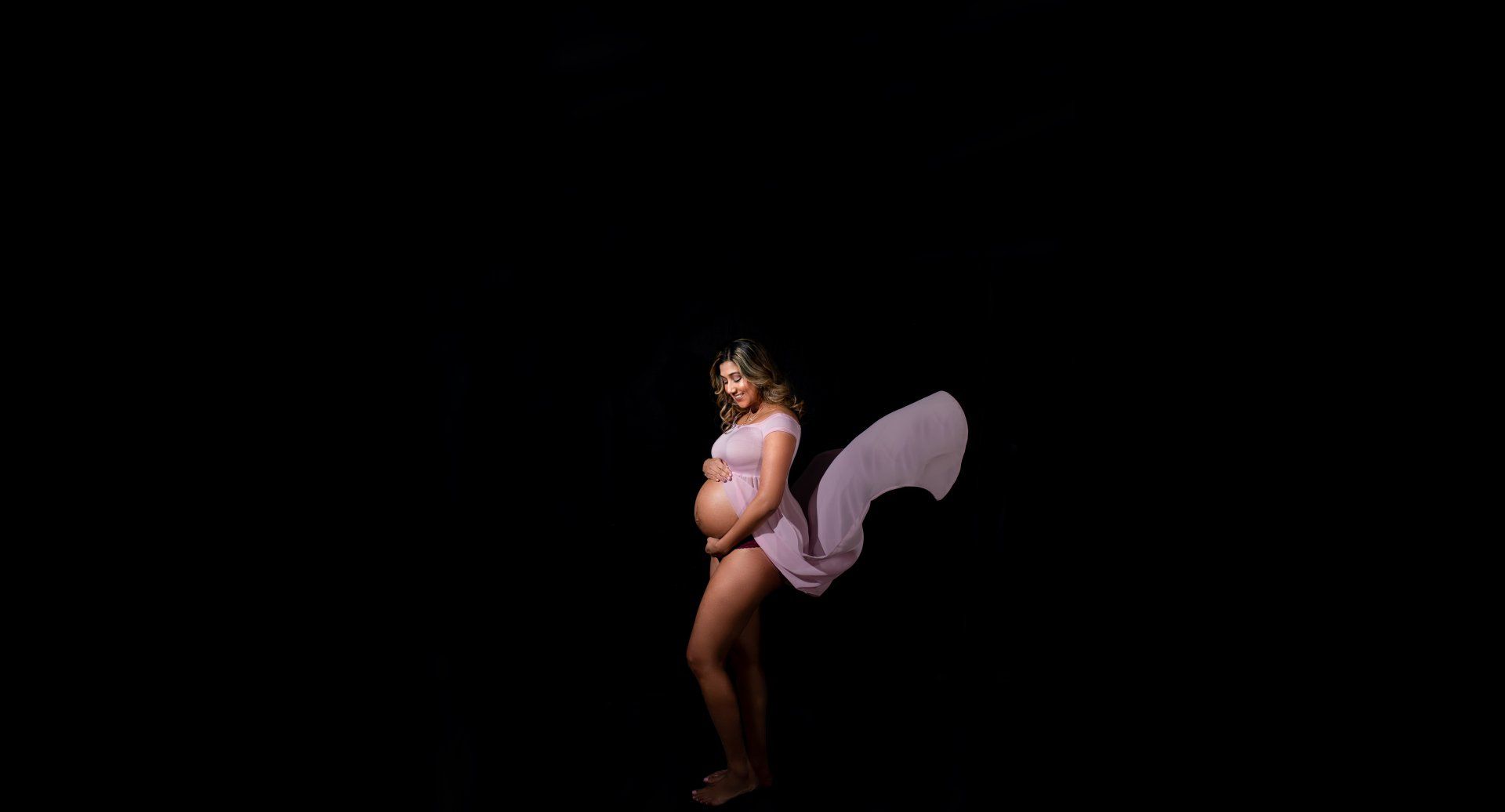 Maternity Photo Shoot | NY Indoor Maternity Photography | NYC Photographer