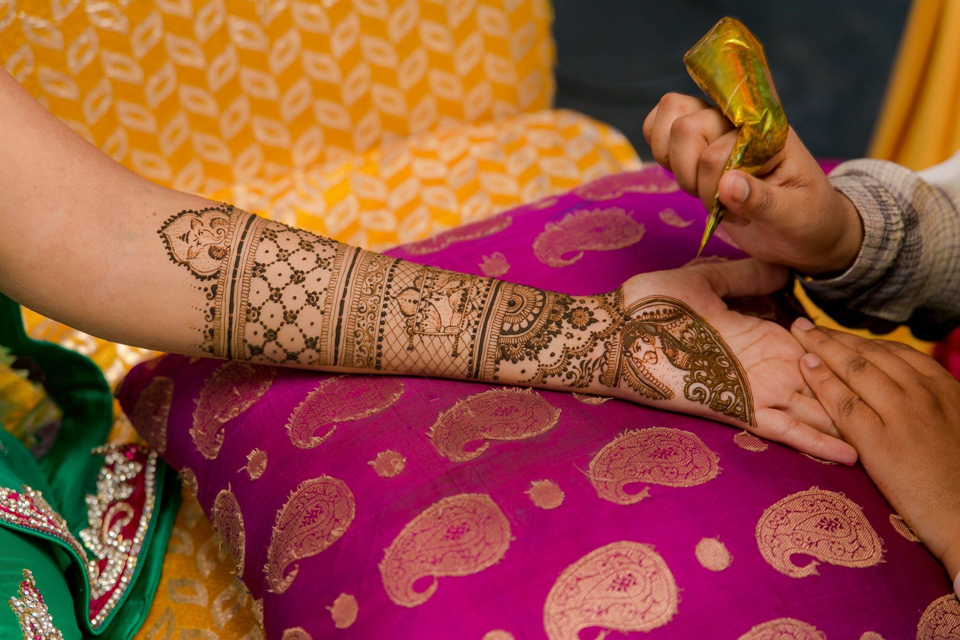 indian pre wedding photo |  pre wedding shoot indian | indian pre wedding photo shoot | indian pre wedding events | south asian pre wedding rituals | indian pre wedding photography | sangeet indian wedding photoshoot | sanger indian wedding photographer | mehndi night wedding photography | indian wedding mehndi photography | indian wedding mehndi photographer | maticoor night indian wedding photographer | matokhor night indian wedding photographer