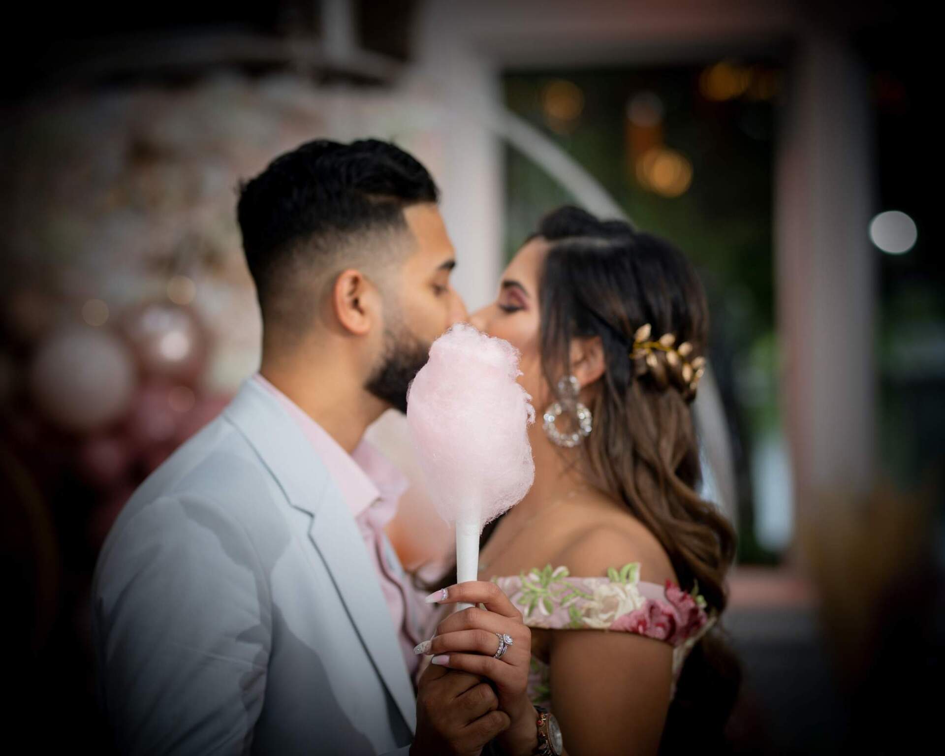 Engagement Photos | Engagement Shoot | Engagement Photographer | Outdoor Engagement Photoshoot | Best Engagement Photographer
