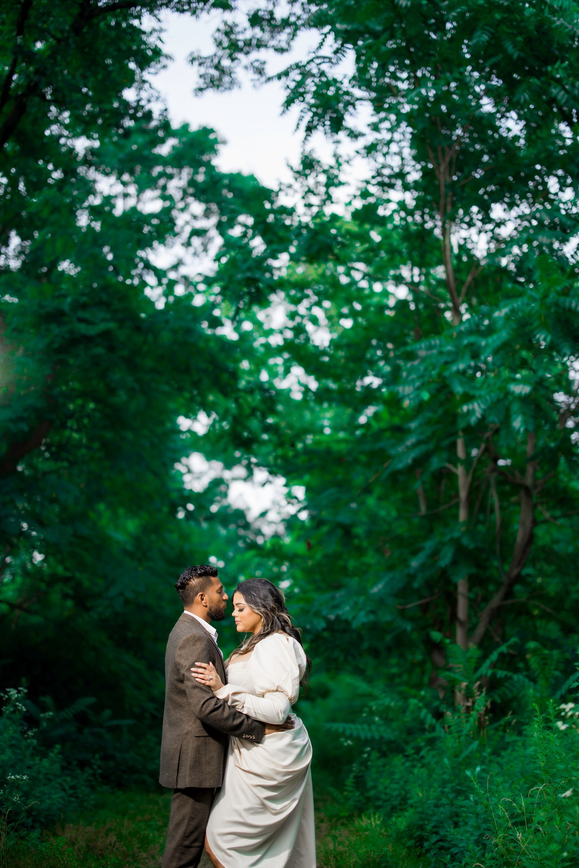 Engagement Photos | Engagement Shoot | NYC Engagement Photographer | Couples Shoot | Outdoor Engagement Photoshoot | Outdoor Park Engagement Photographer NY | Best Engagement Photographer