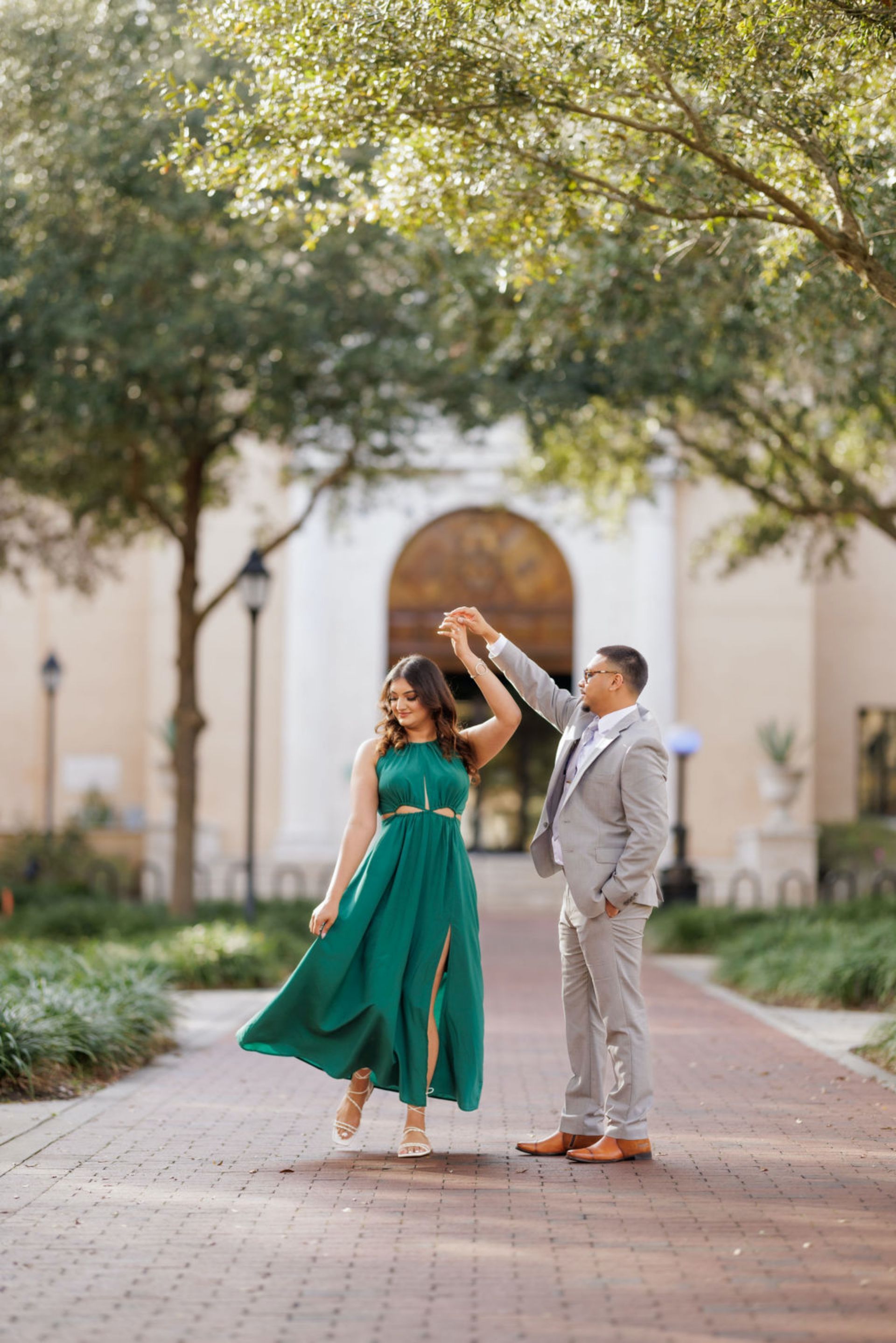 Engagement Photos | Engagement Shoot | Engagement Photographer | Outdoor Engagement Photoshoot | Best Engagement Photographer