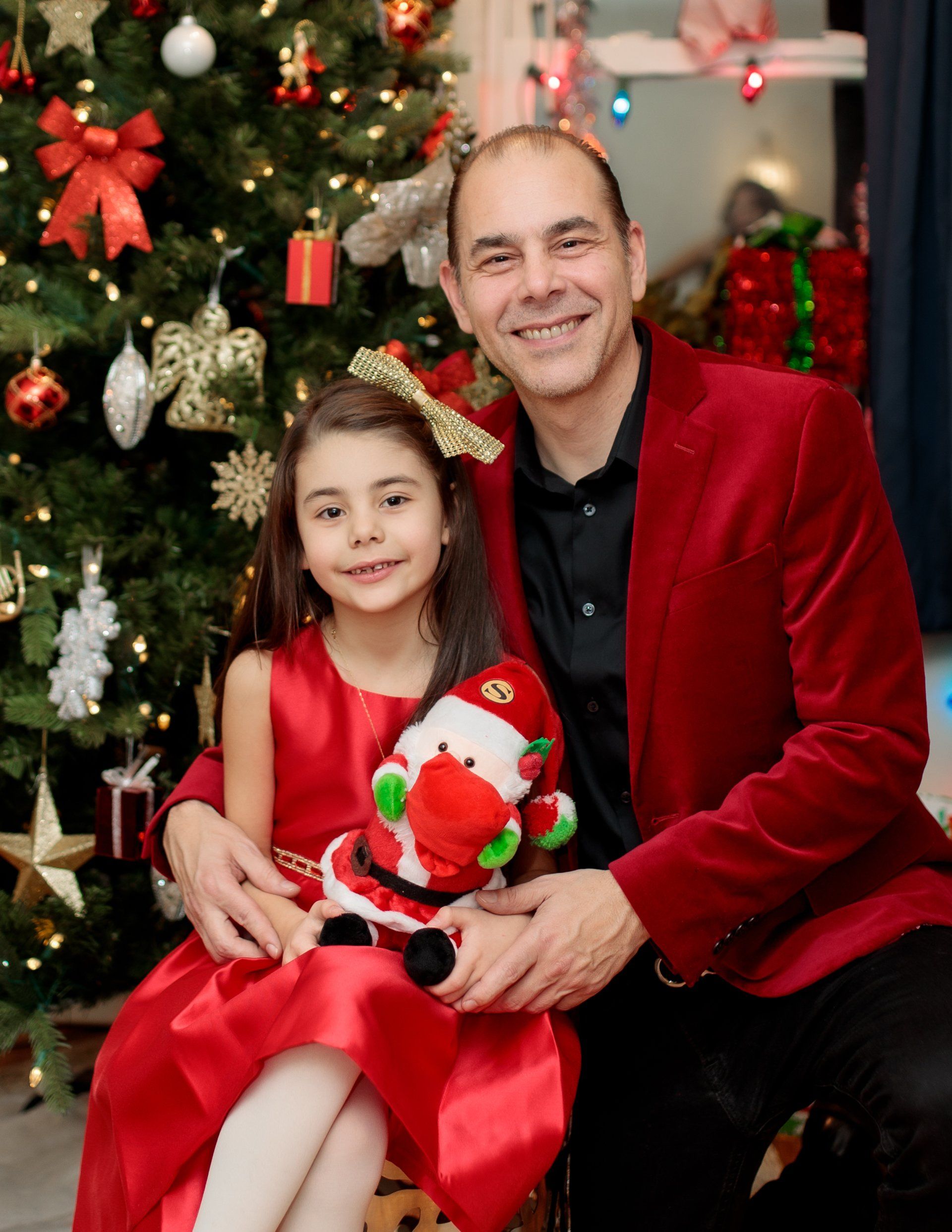 Family Christmas Photos NYC | NY Fun Family Christmas Photos | Cute Unique Family Christmas Photos NY |  Professional Family Christmas Photos | Creative Holiday Family Photos in New York | christmas family photo shoot