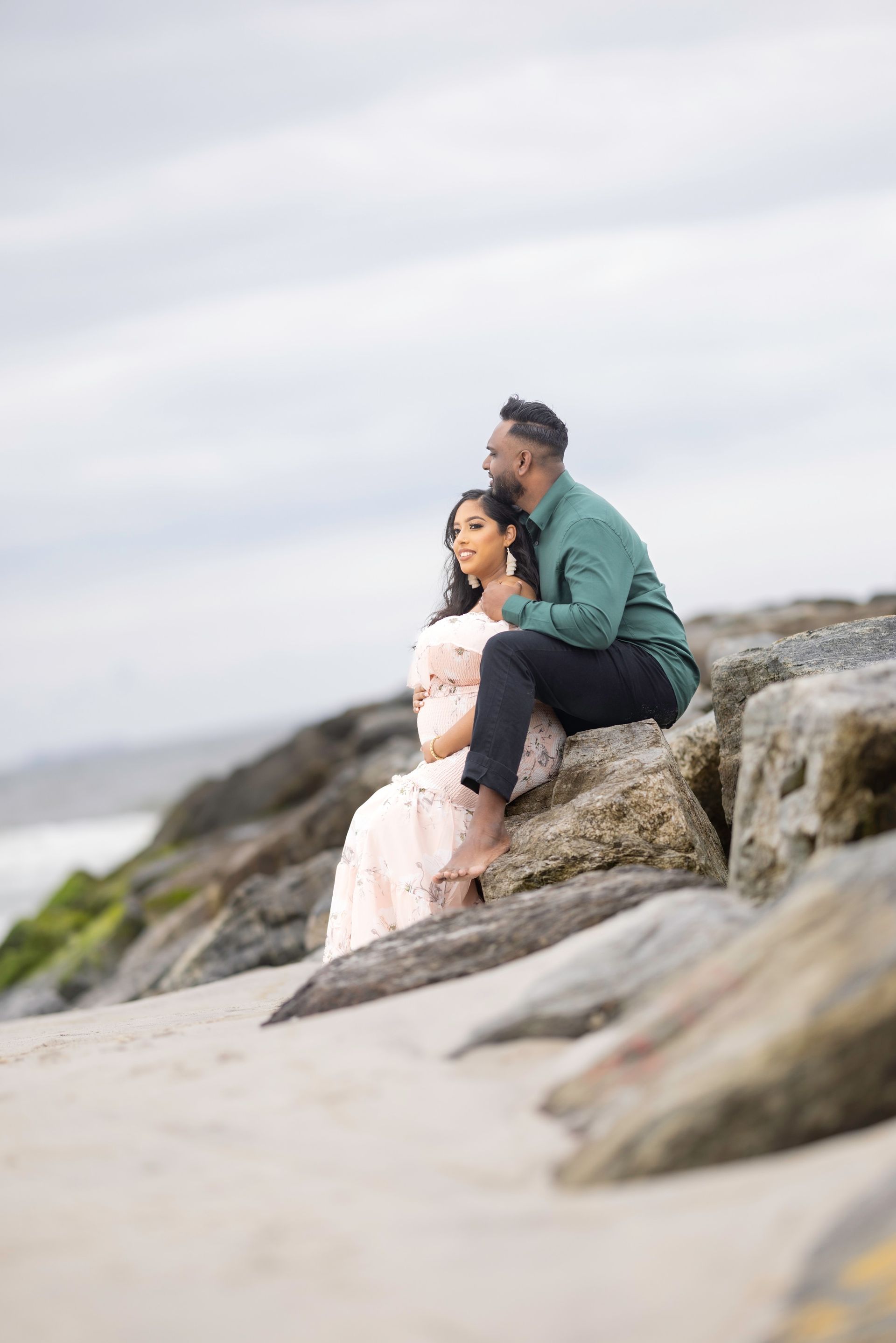 Outdoor Maternity Photographer | Maternity Photo Shoot | Outdoor Maternity Photography in New York City | FL Maternity Photographer | Best Maternity Photographer Orlando FL | Maternity Photo Shoot | Maternity Photography in New York City | Family Maternity Photo Shoot Beach | NY Outdoor Beach Maternity Photography | Family Shoot | Maternity Photo Shoot | NY Outdoor Beach Maternity Photography