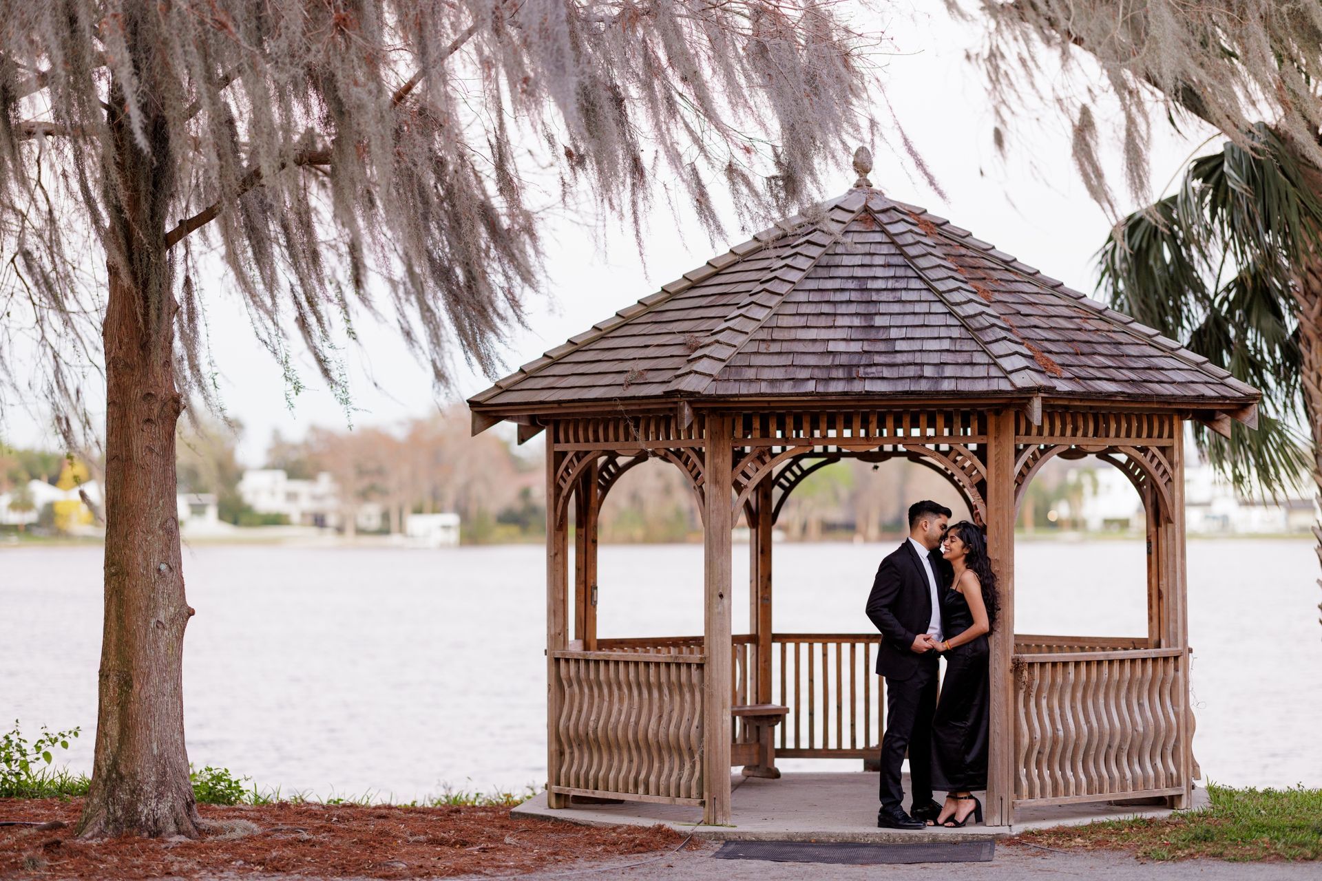 Engagement Photos | Engagement Shoot | FL Engagement Photographer | Orlando Florida Couples Shoot | Central Florida Outdoor Engagement Photoshoot | Central Florida Outdoor Park Engagement Photographer NY | Best Engagement Photographer