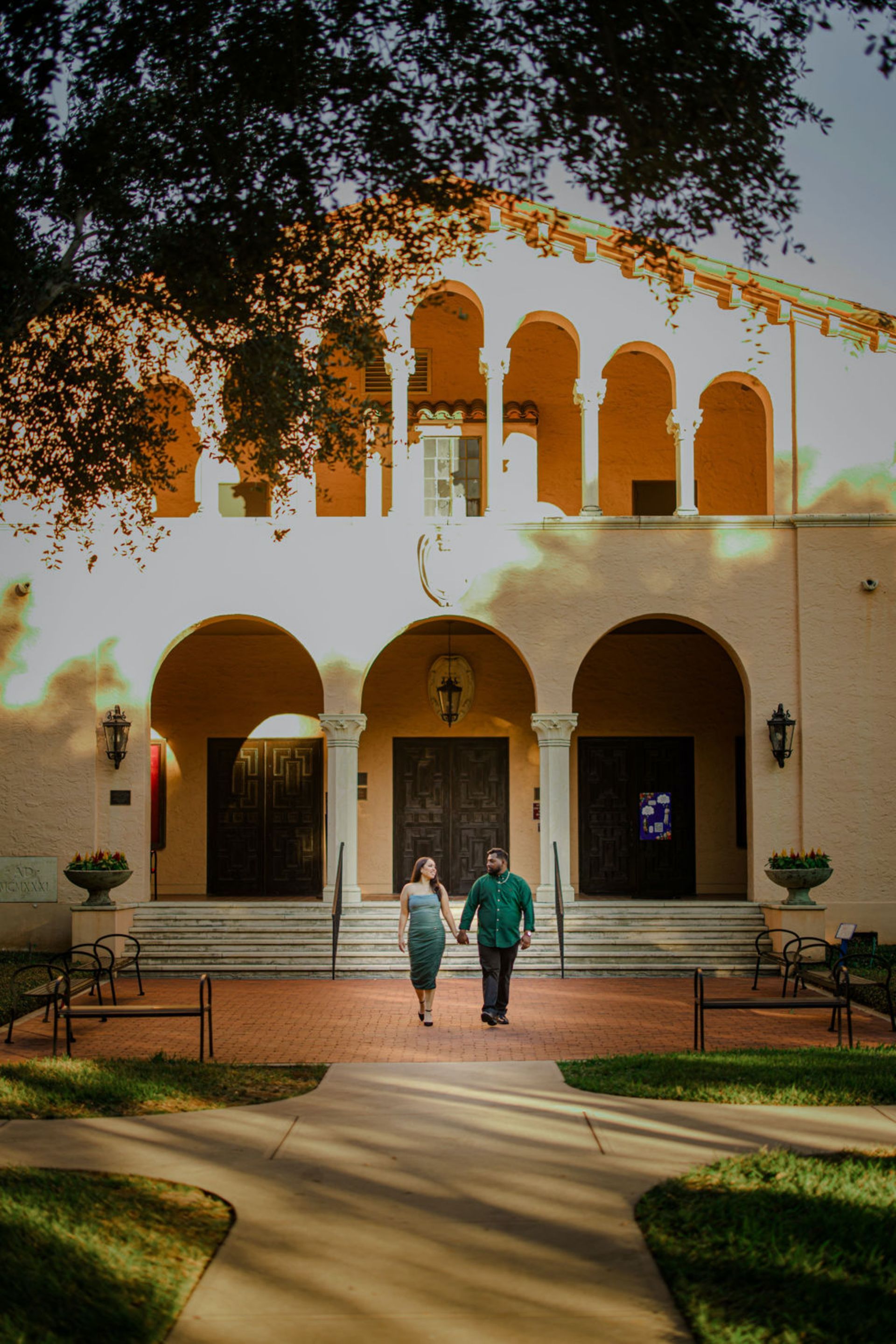 Engagement Photos | Engagement Shoot | FL Engagement Photographer | Orlando Florida Couples Shoot | Central Florida Outdoor Engagement Photoshoot | Central Florida Outdoor Park Engagement Photographer NY | Best Engagement Photographer