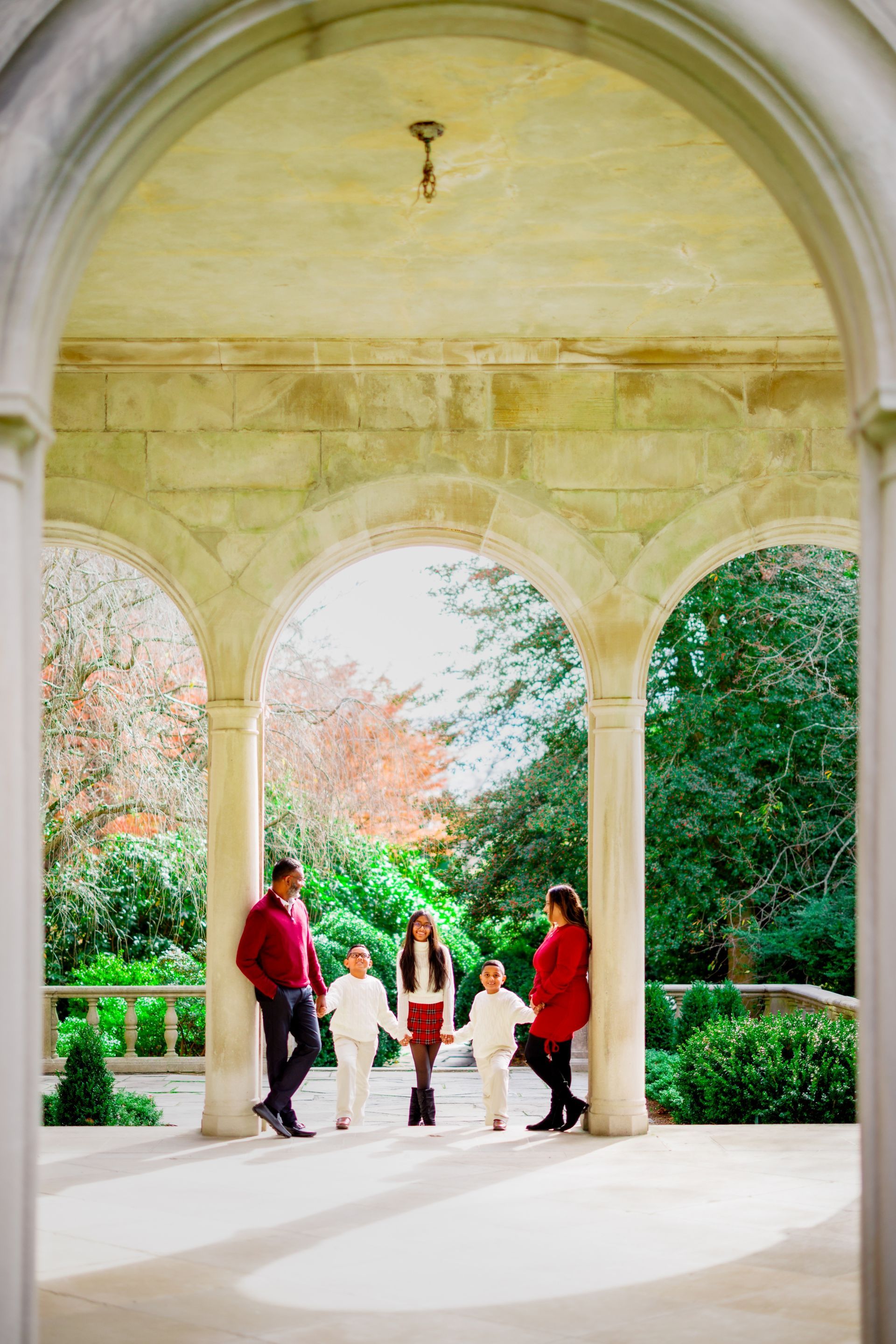 Outdoor Family Holiday Photoshoot Rockefeller Center NY | Holiday Family Photos NY | New York Family Holidays Photography | NY Family Christmas Holiday Photoshoot | Family Photoshoot Christmas NY
