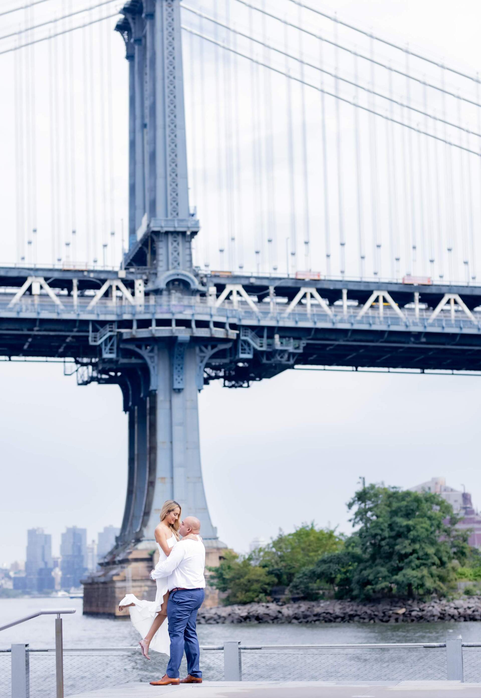 NYC Engagement Photos | NY Engagement Shoot | Brooklyn Bridge NYC Engagement Photographer | Couples Shoot Brooklyn Bridge | Brooklyn Bridge Engagement Photographer