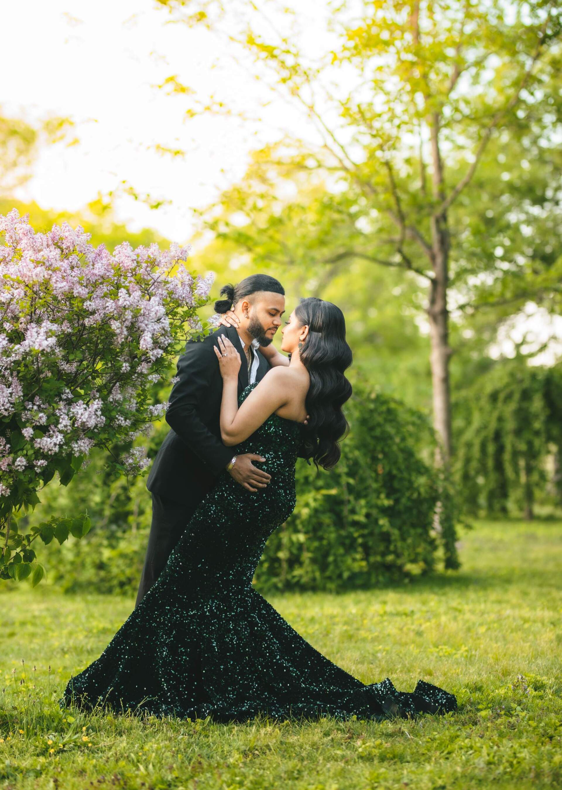 Engagement Photos | Engagement Shoot | NYC Engagement Photographer | Couples Shoot | DUMBO Brooklyn Bridge