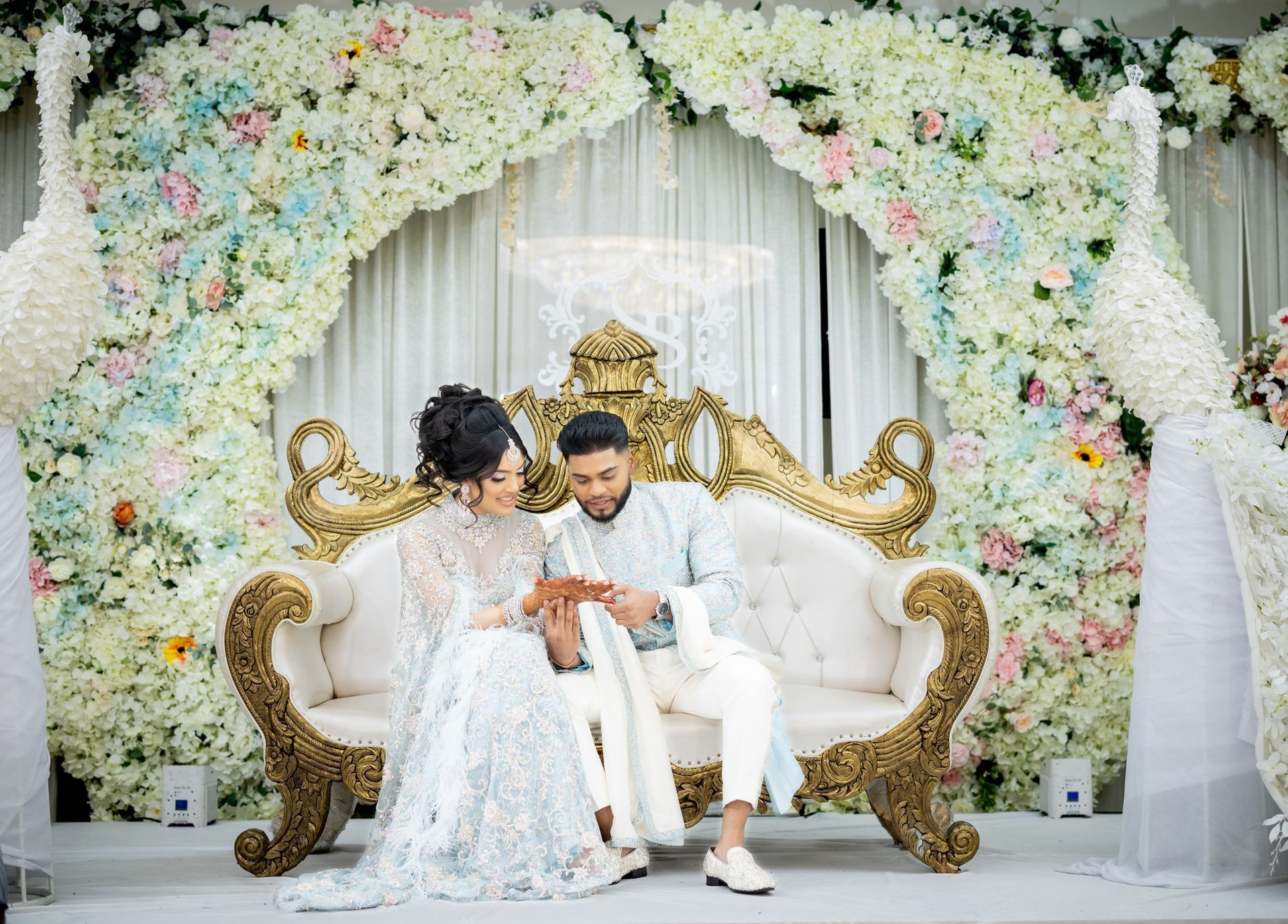 indian pre wedding photo |  pre wedding shoot indian | indian pre wedding photo shoot | indian pre wedding events | south asian pre wedding rituals | indian pre wedding photography | sangeet indian wedding photoshoot | sanger indian wedding photographer | mehndi night wedding photography | indian wedding mehndi photography | indian wedding mehndi photographer | maticoor night indian wedding photographer | matokhor night indian wedding photographer