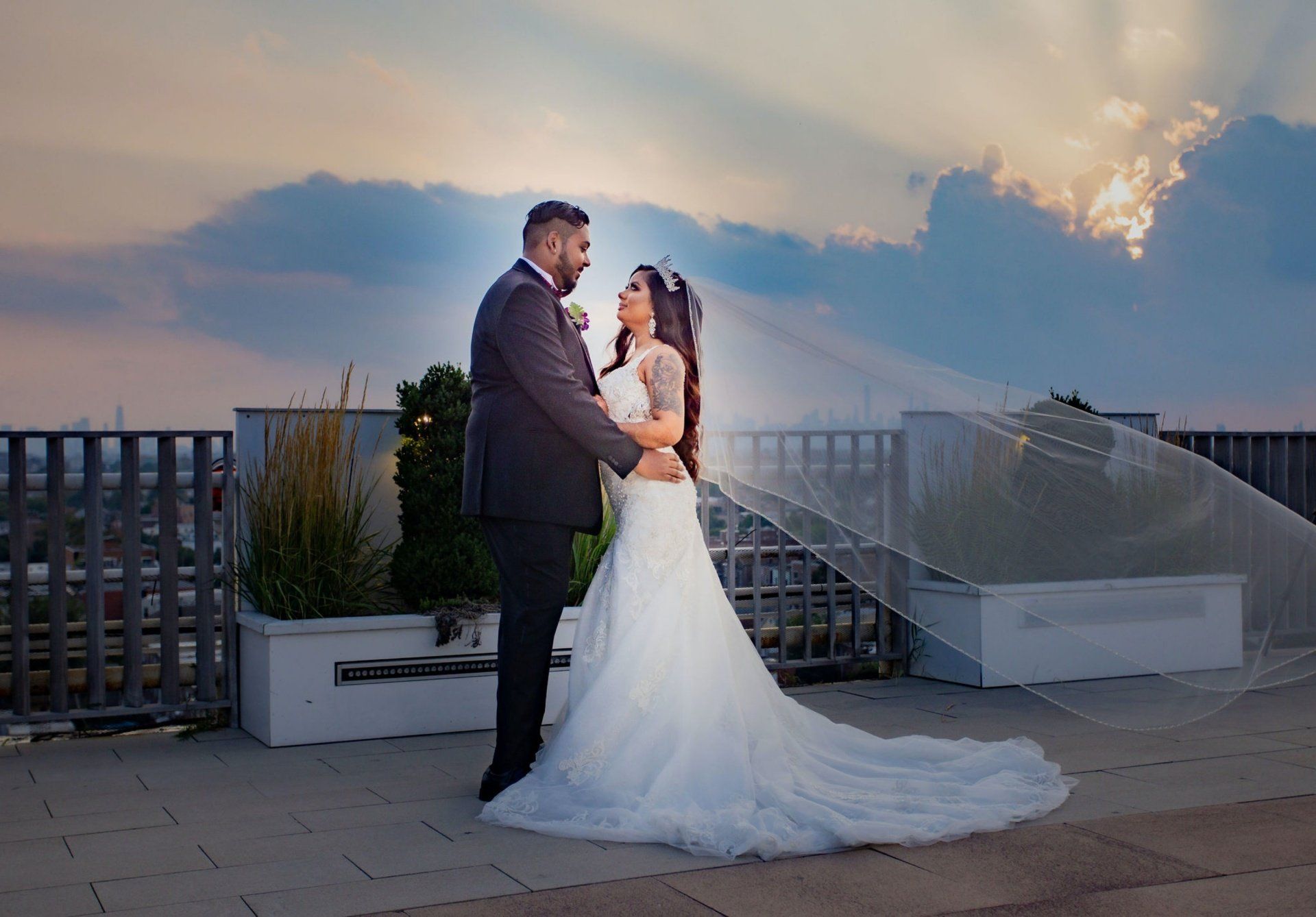 Best Wedding Photographer in NYC | Best Affordable NY Long Island Queens Brooklyn Bronx NJ Photographer | Wedding Photo Shoots