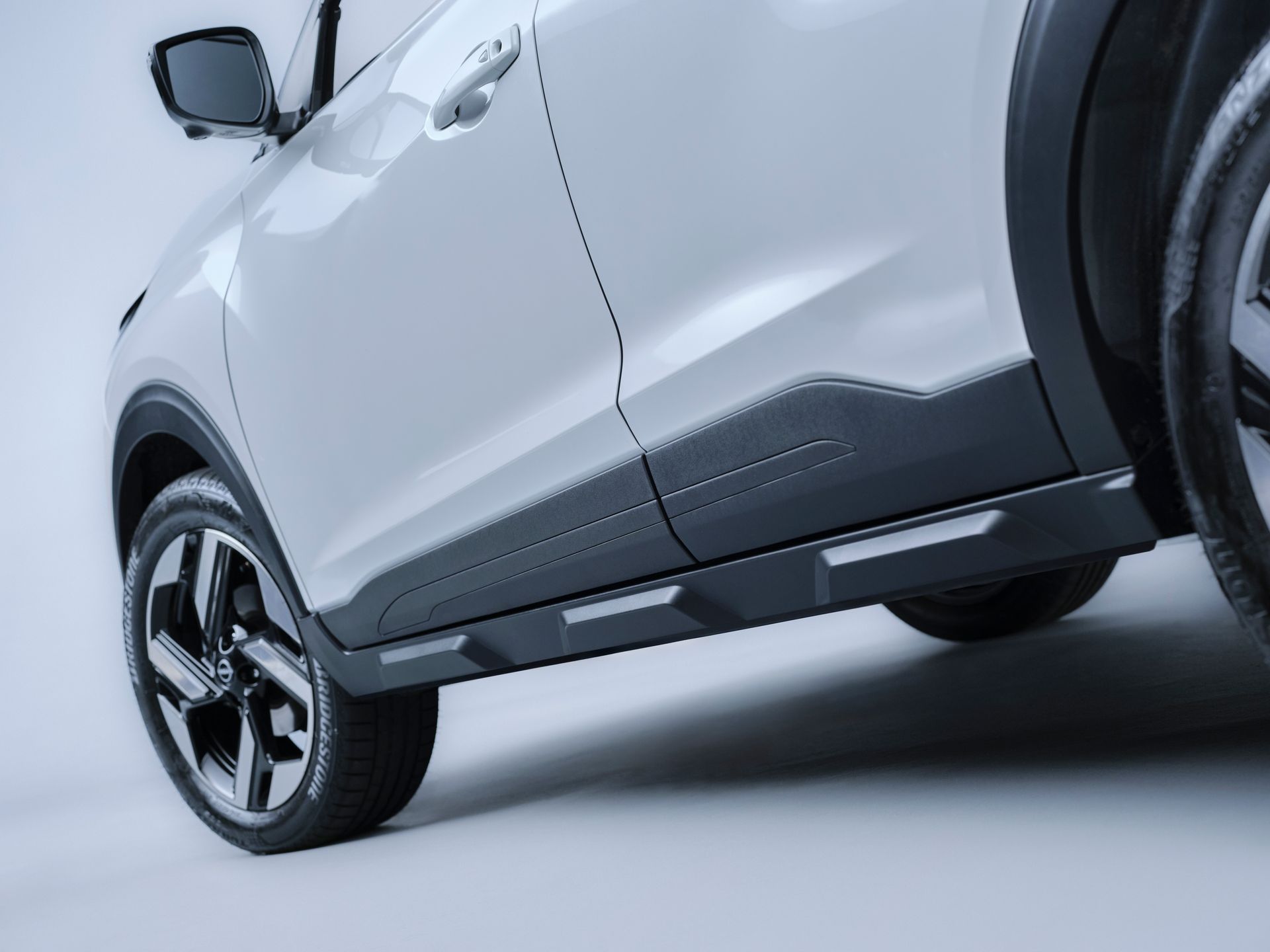 Detalhes da lateral do novo Nissan Kait