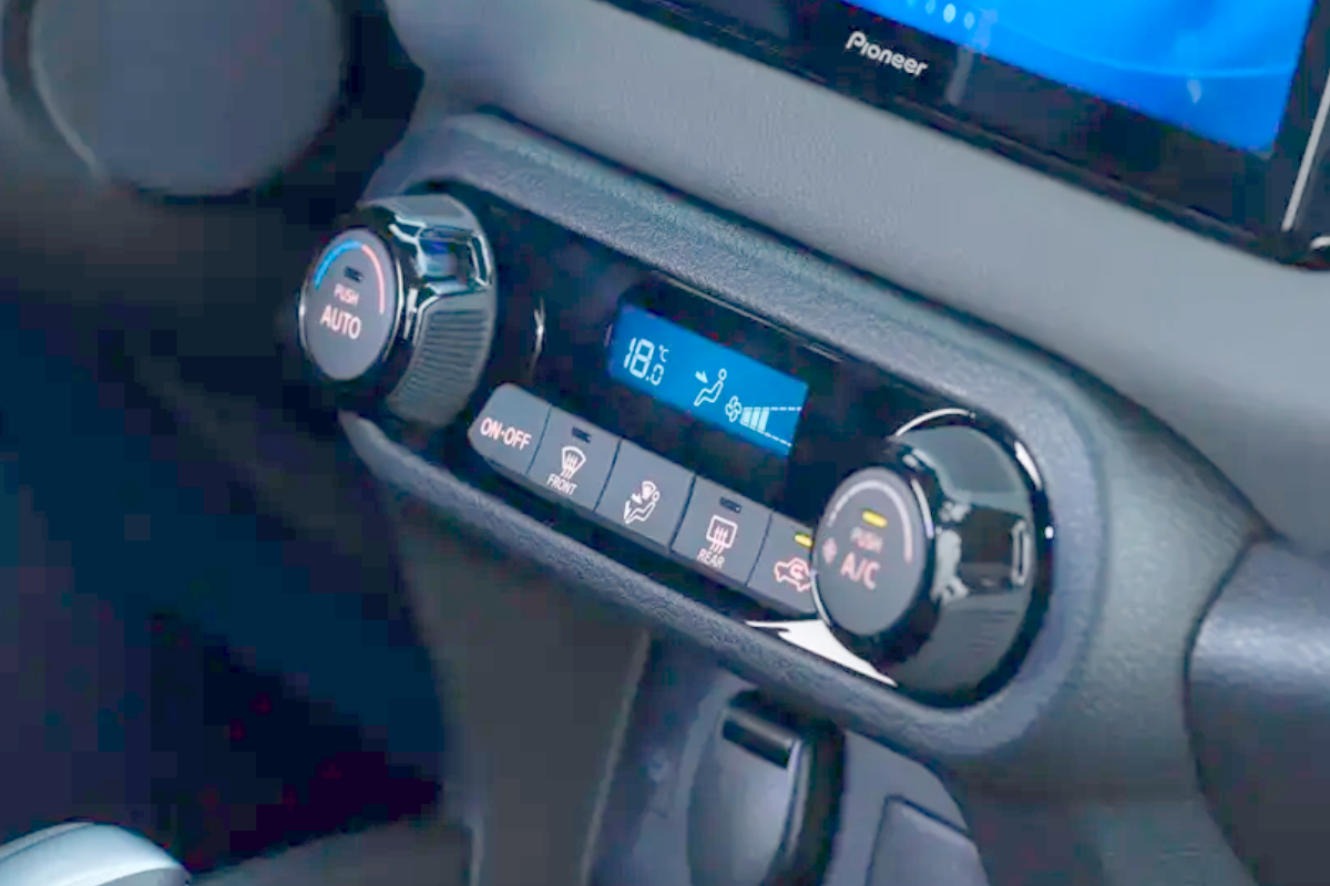 Ar-condicionado automático digital do Novo Kait