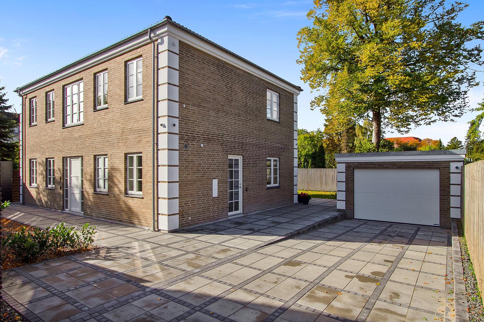 2 planshus i mursten