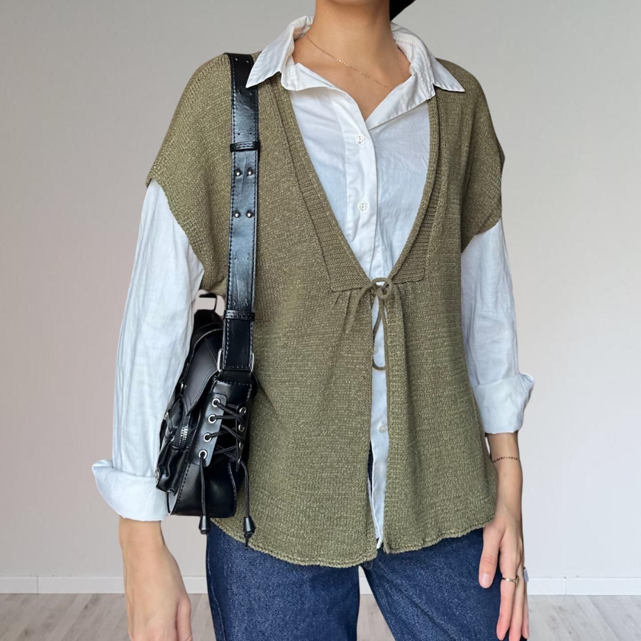 green knit short sleeve cardigan