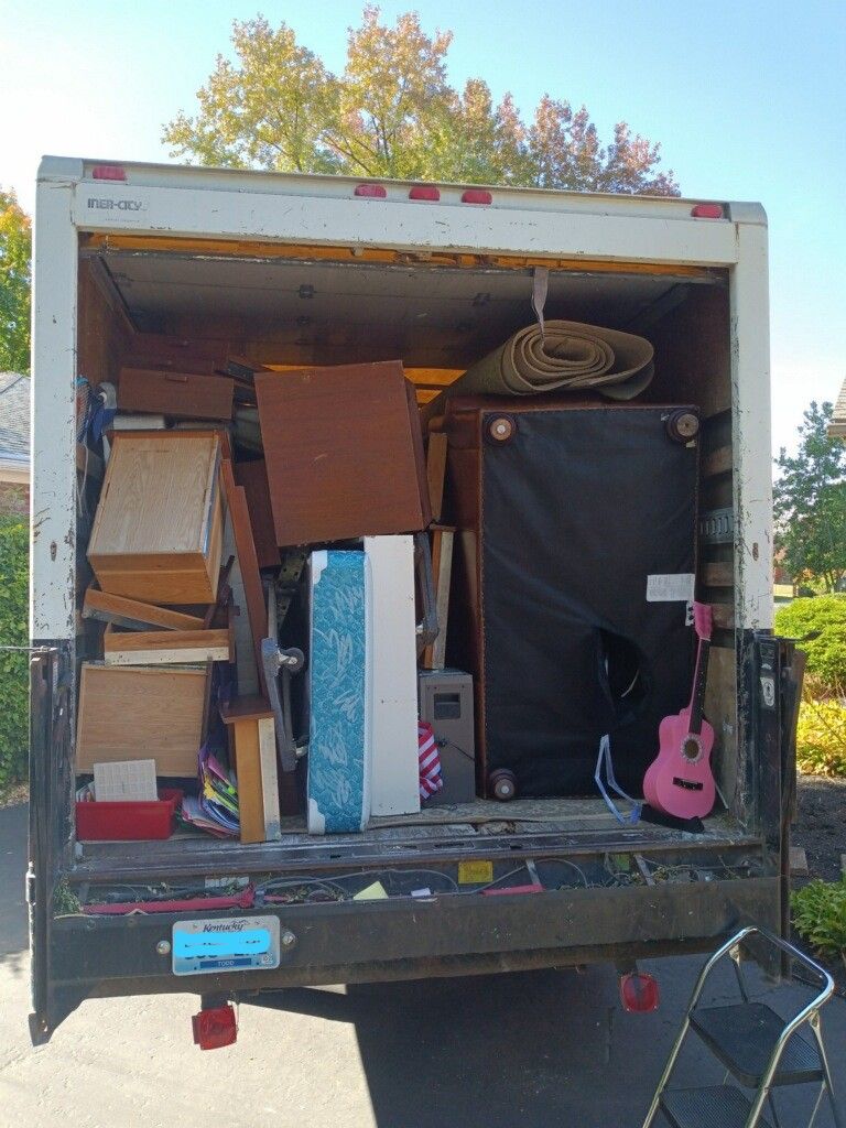 Estate Clean Out Louisville Ky Sgt JunkIt