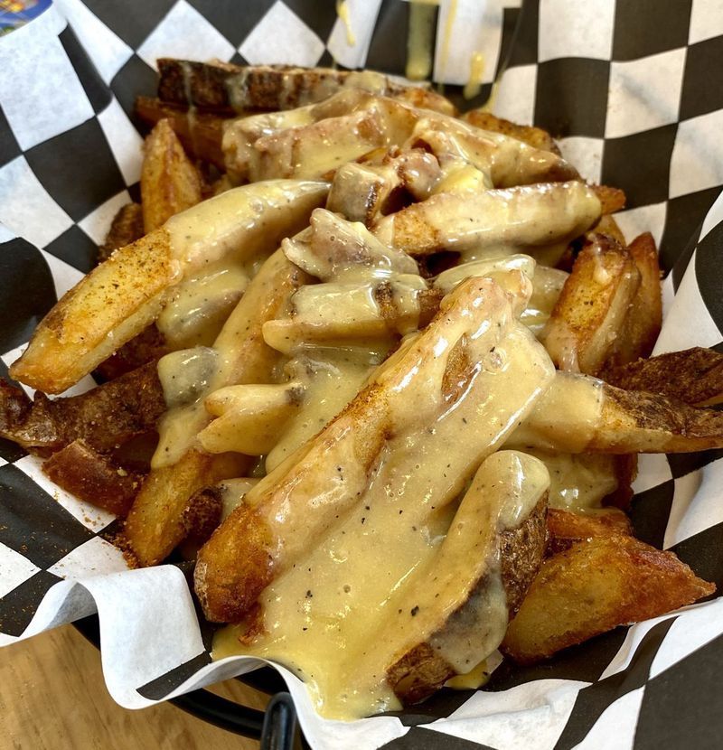 Fries With Vegan Cheese and Gravy