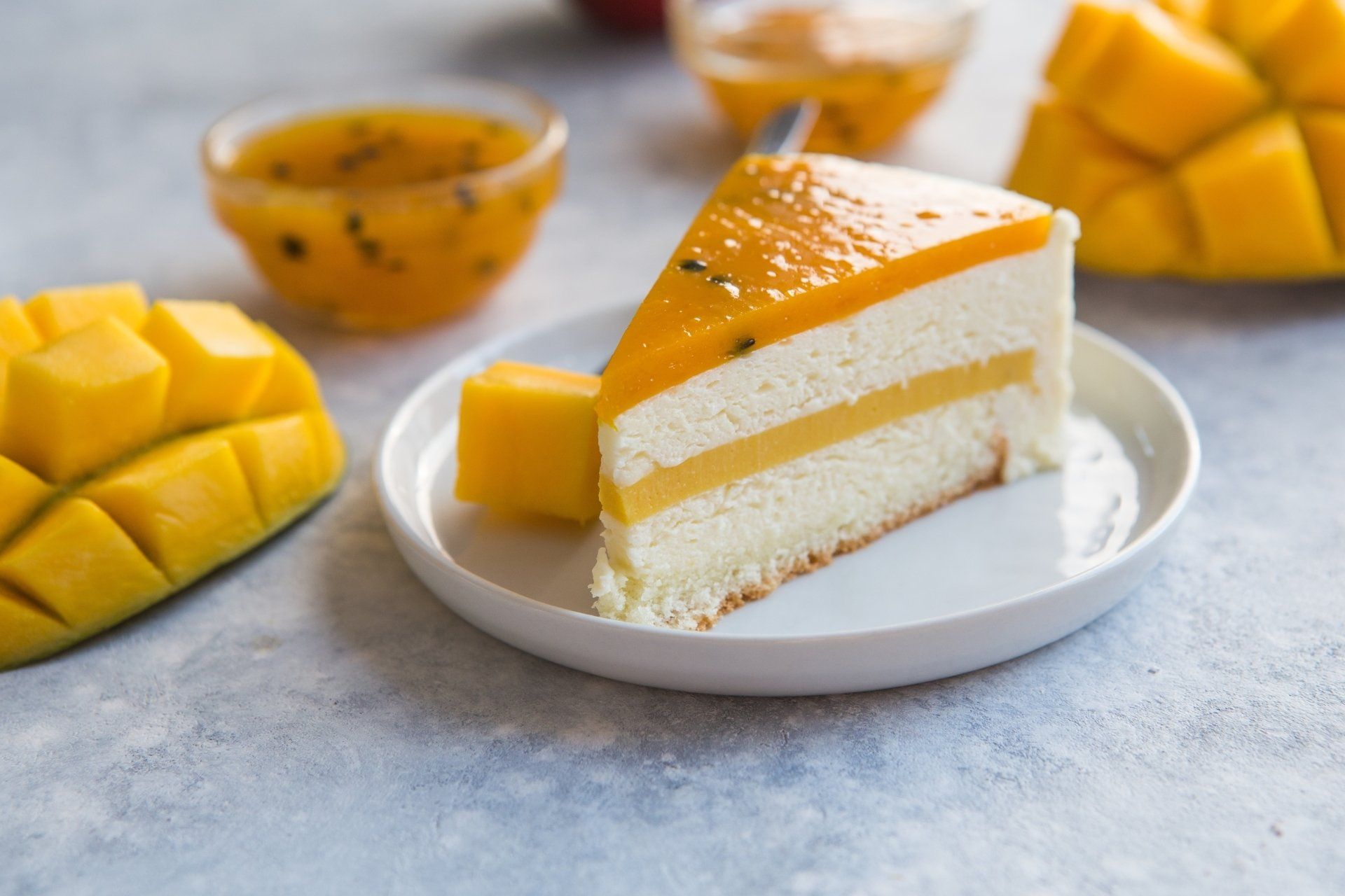 mango topped cheesecake