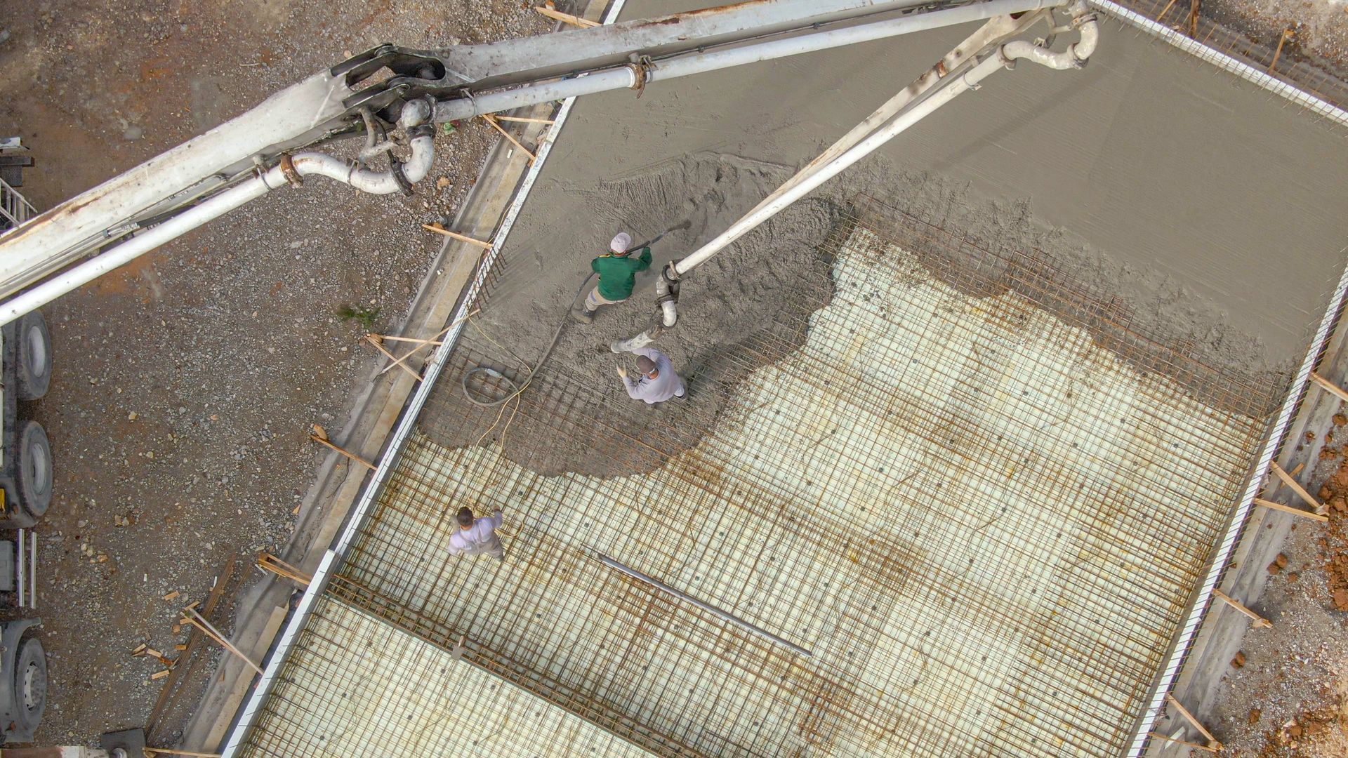 Commercial concrete pumping services