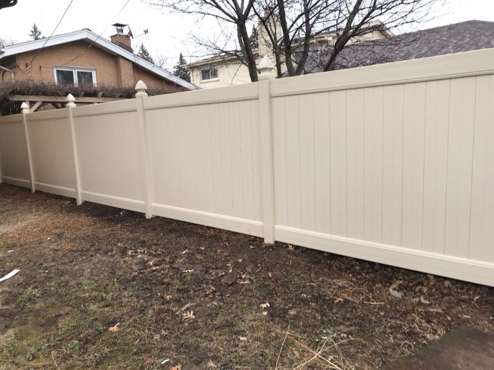 Vinyl Privacy Fence — Maywood, IL — Anaya and Sons Fence Company