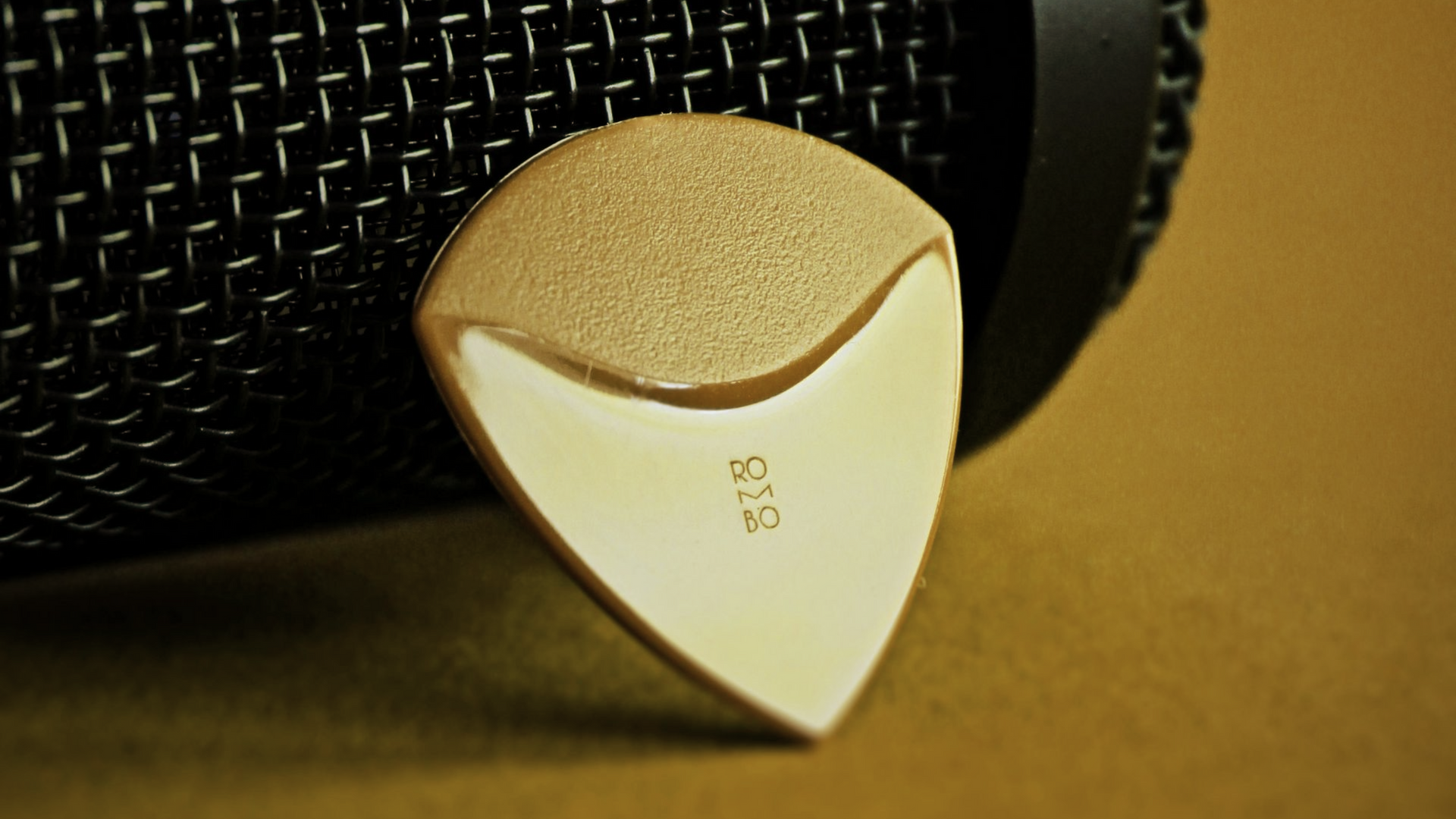 Live music: Joe McNair in La rago Kilmarnock Ayrshire