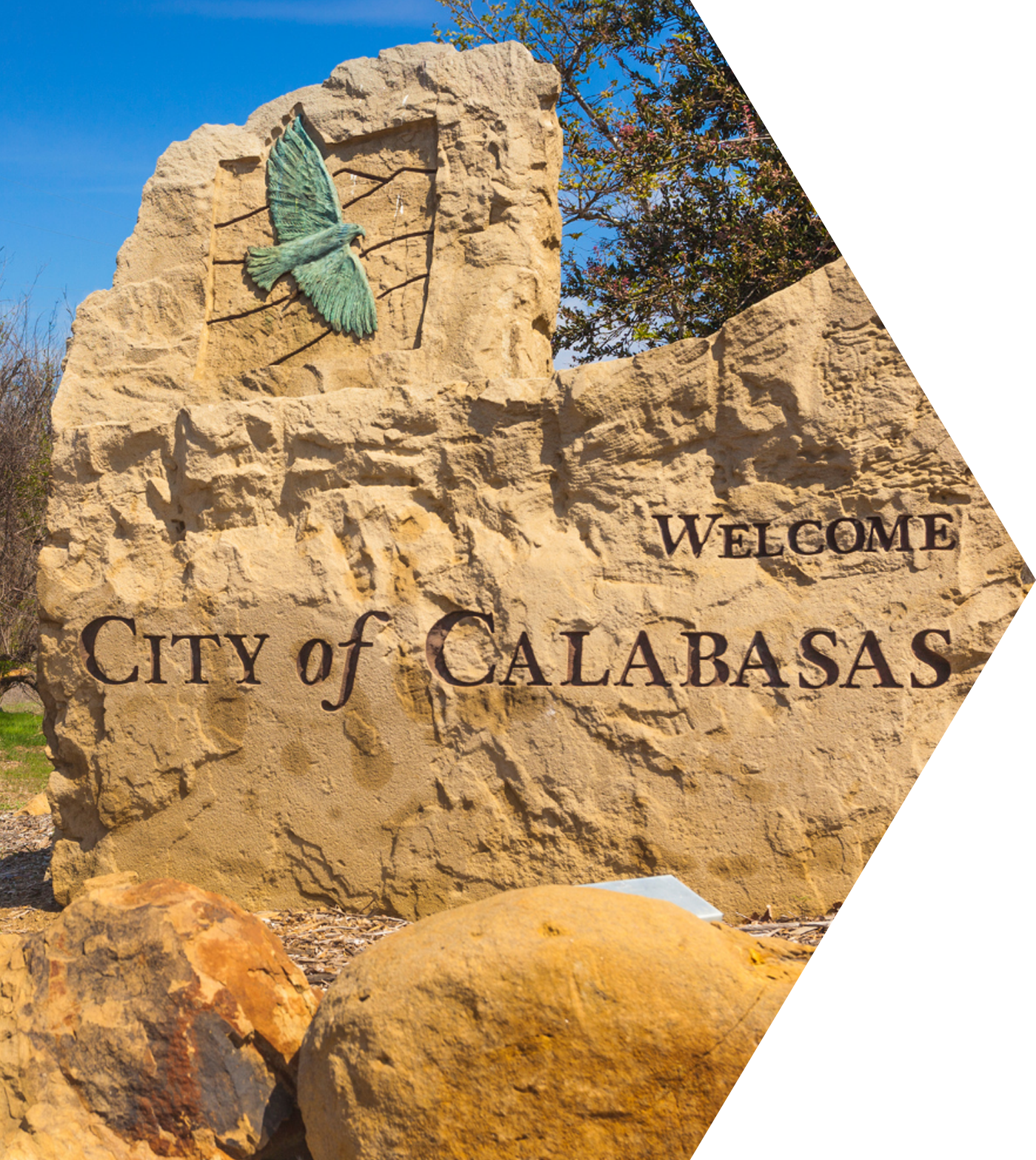 A Calabasas Welcome Sign